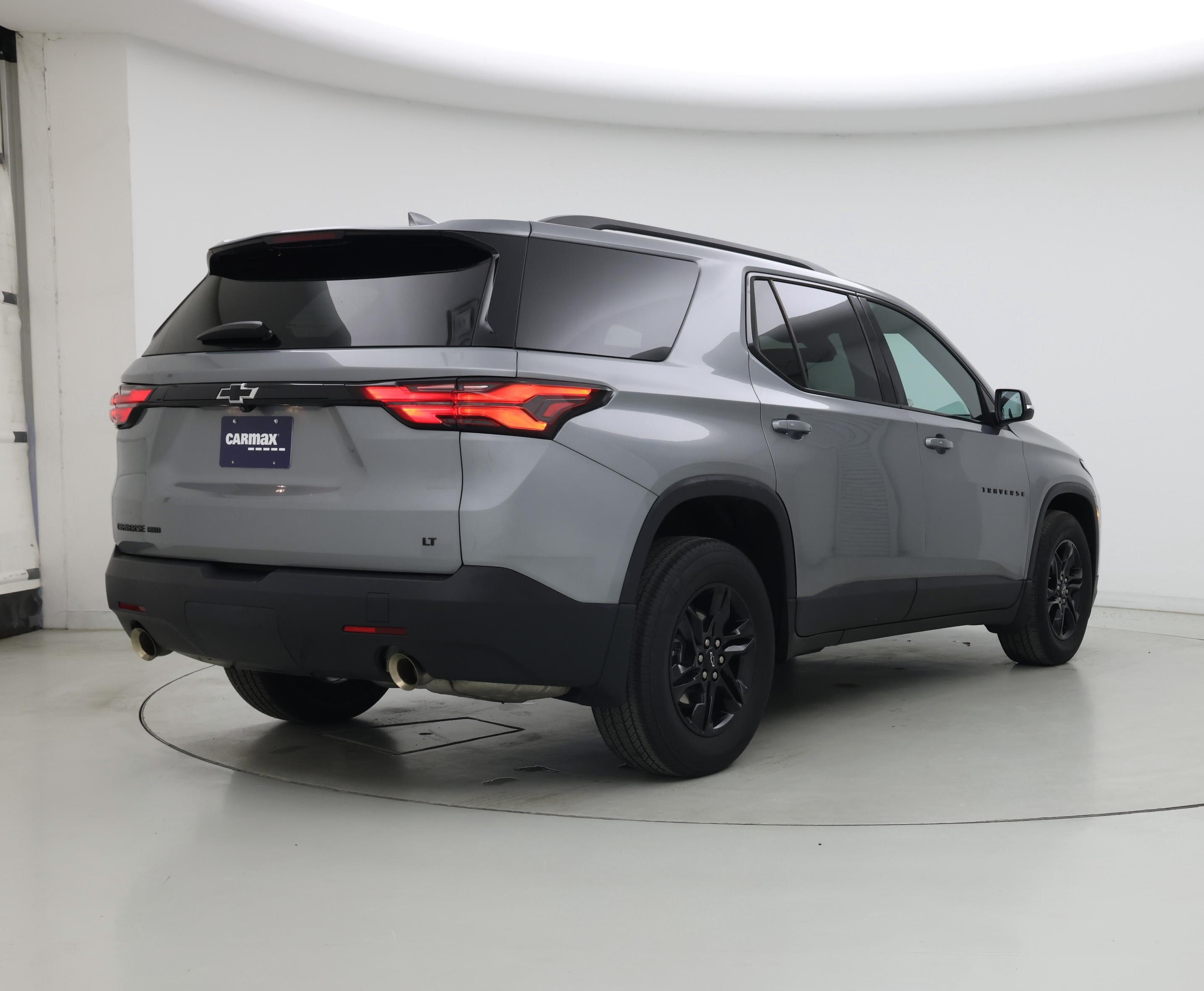 Thumbnail: 2023 Chevrolet Traverse - 8