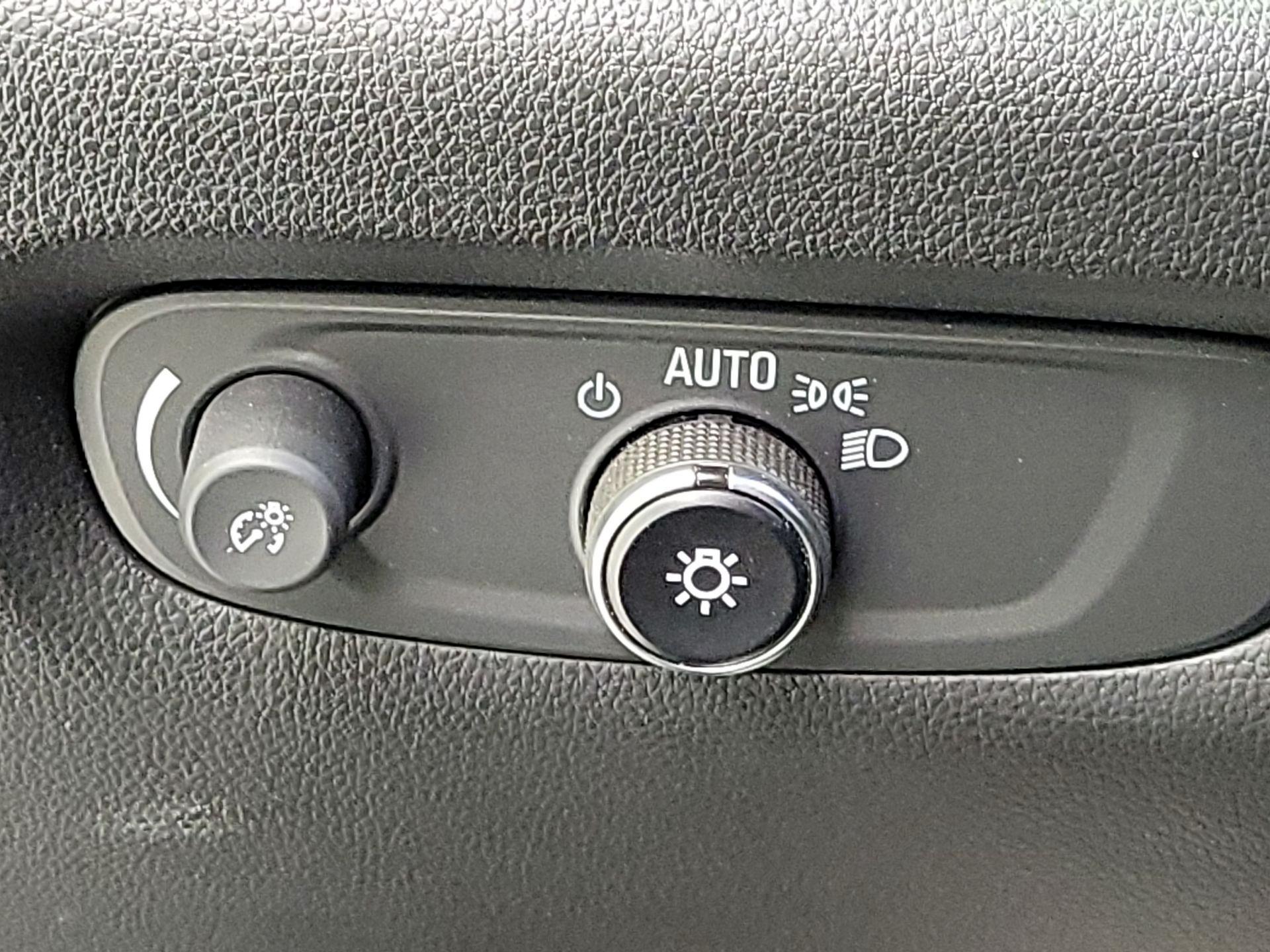 Thumbnail: 2023 Chevrolet Traverse - 11