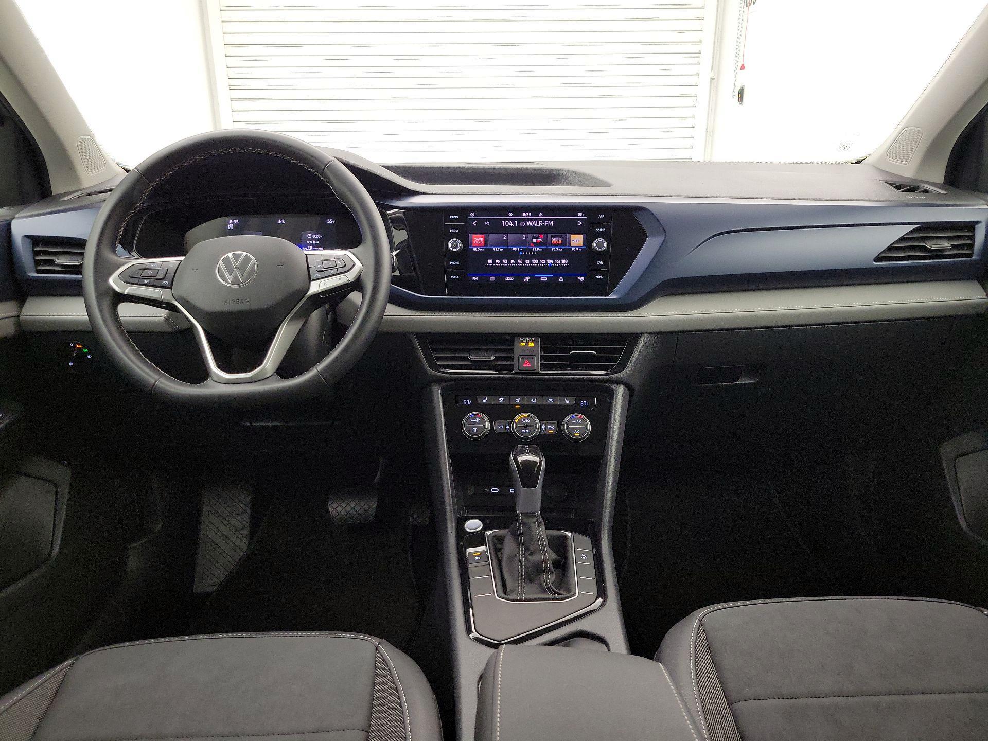 Thumbnail: 2024 Volkswagen Taos - 9