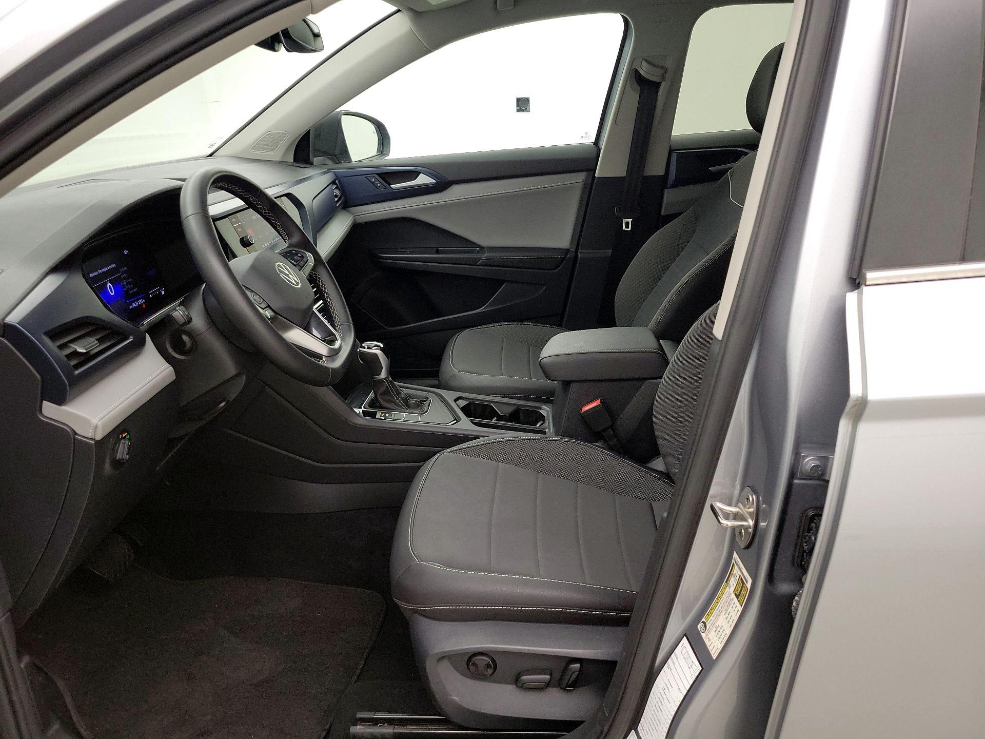 Thumbnail: 2024 Volkswagen Taos - 11