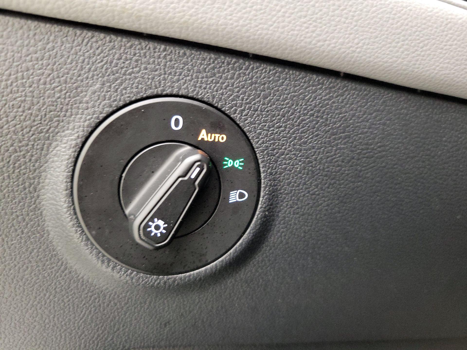 Thumbnail: 2024 Volkswagen Taos - 13