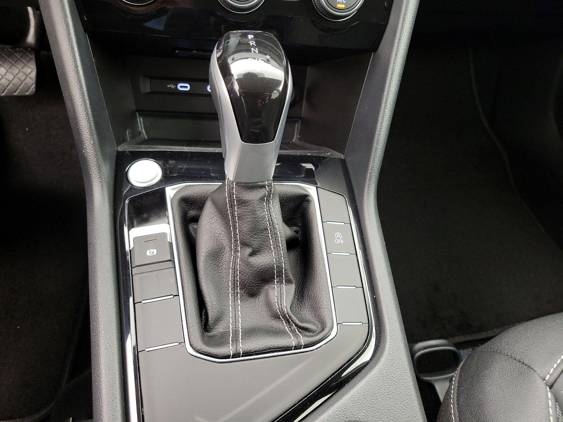 Thumbnail: 2024 Volkswagen Taos - 17