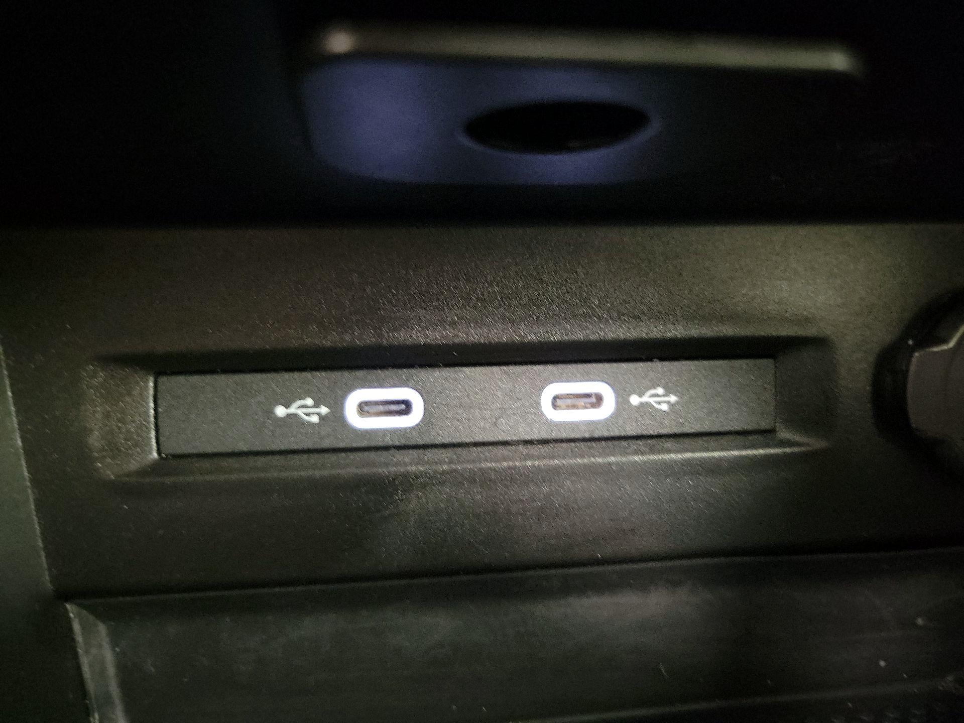 Thumbnail: 2024 Volkswagen Taos - 18