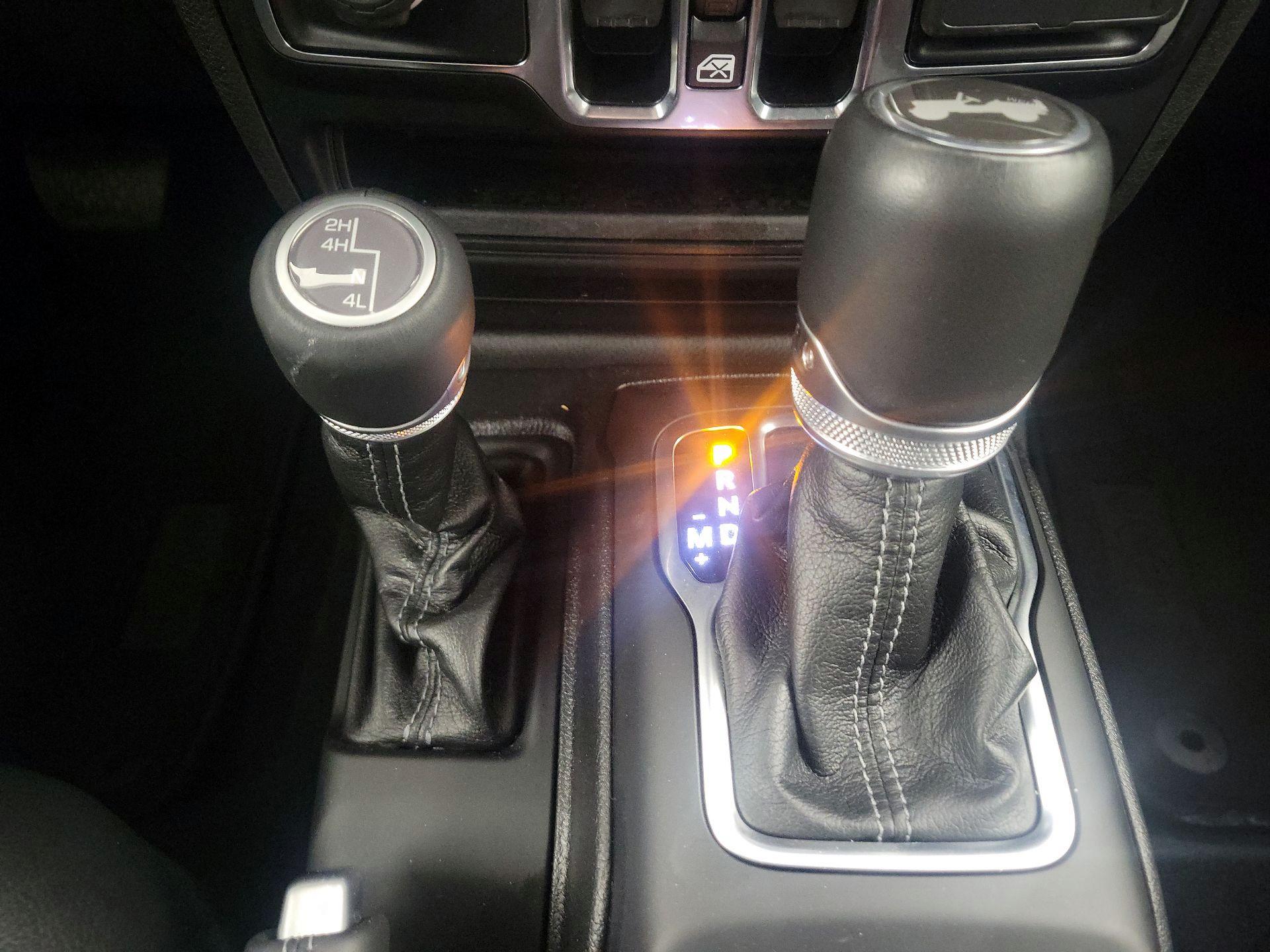 Thumbnail: 2024 Jeep Wrangler - 18