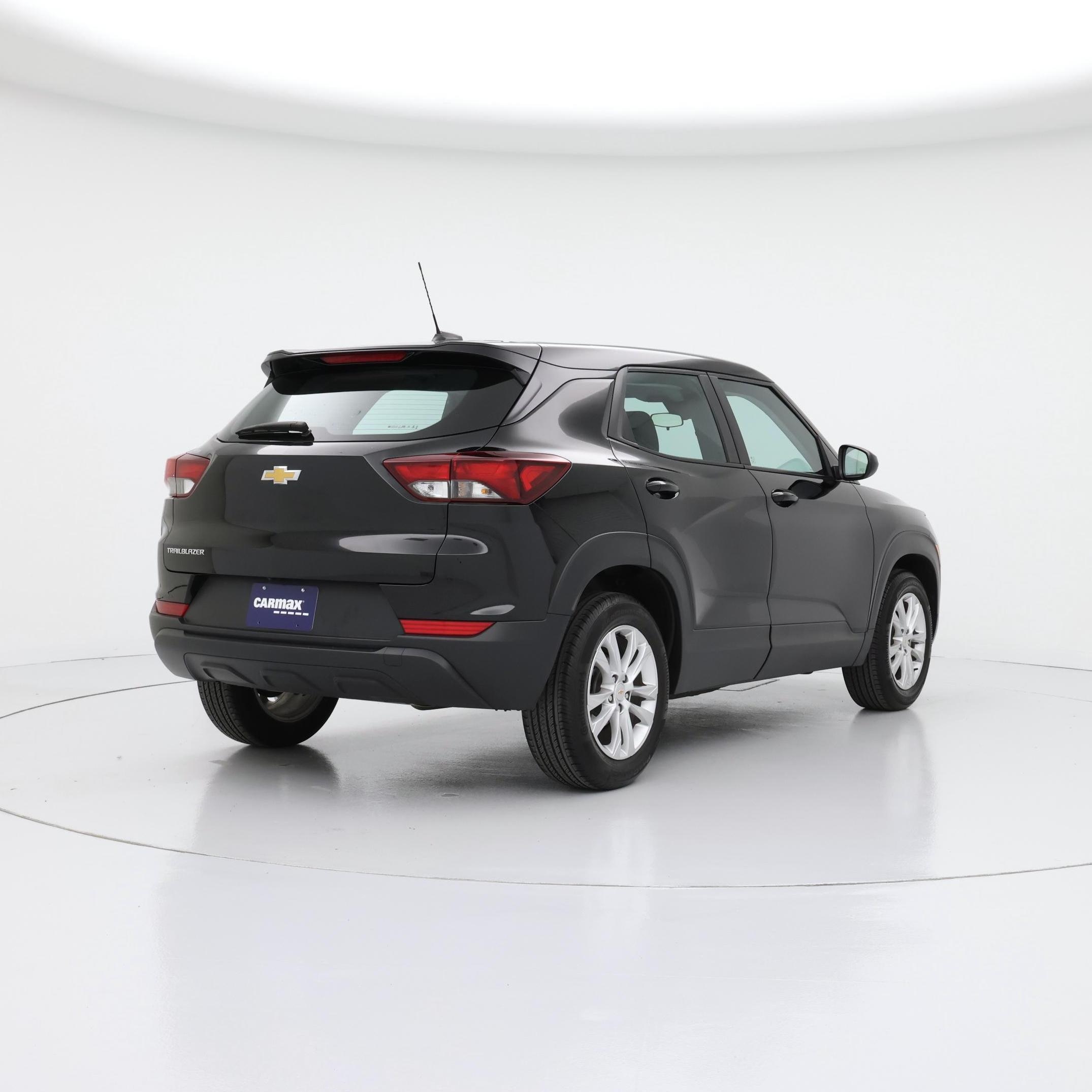 Thumbnail: 2023 Chevrolet TrailBlazer - 8