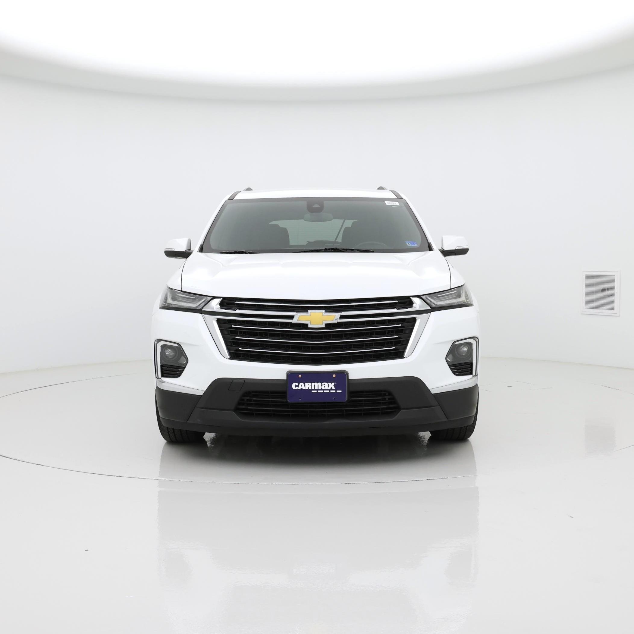 Thumbnail: 2023 Chevrolet Traverse - 5