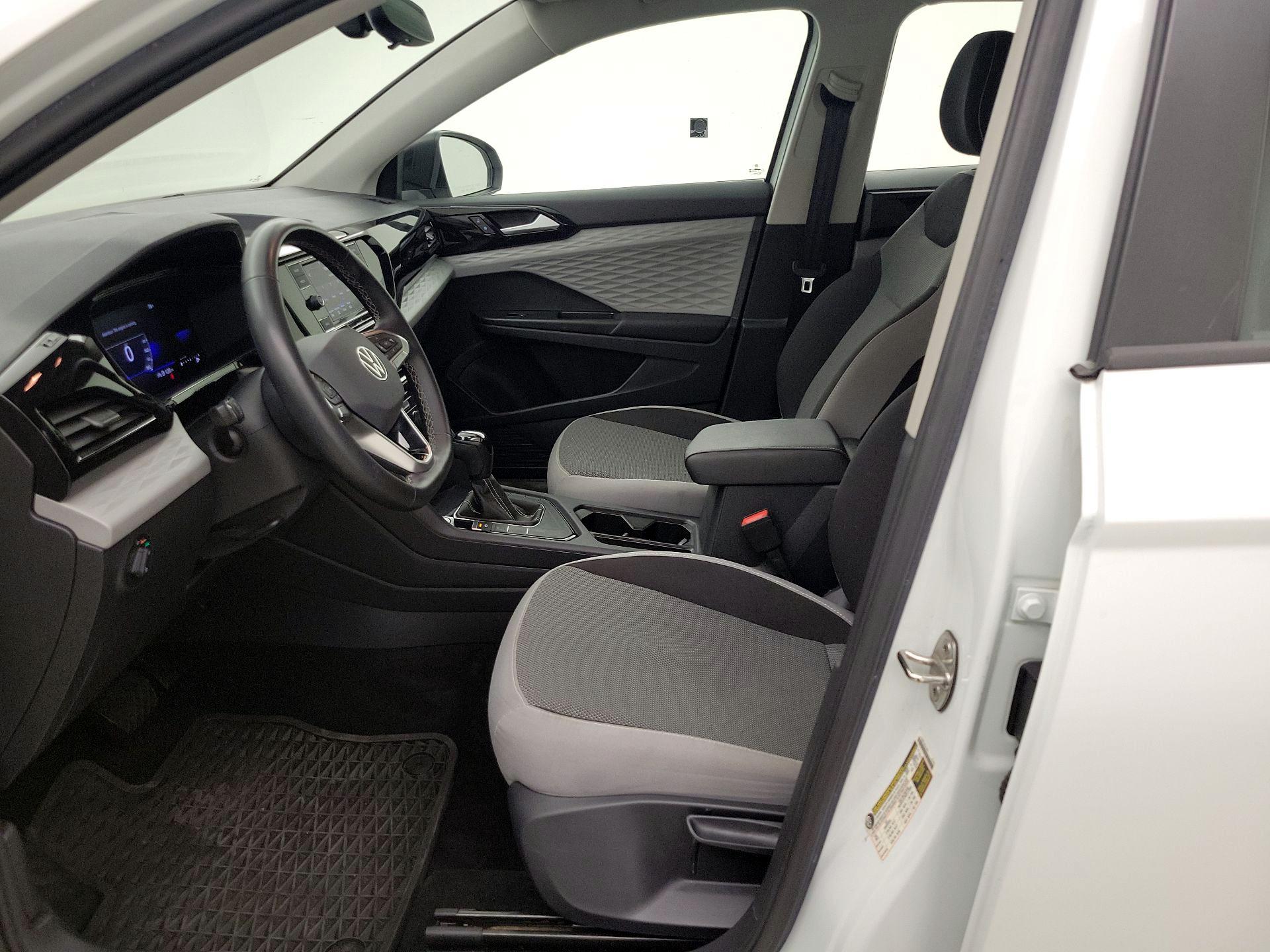 Thumbnail: 2023 Volkswagen Taos - 11