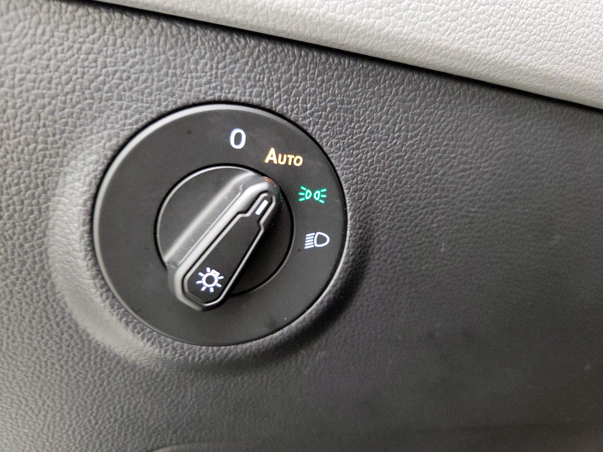 Thumbnail: 2023 Volkswagen Taos - 13