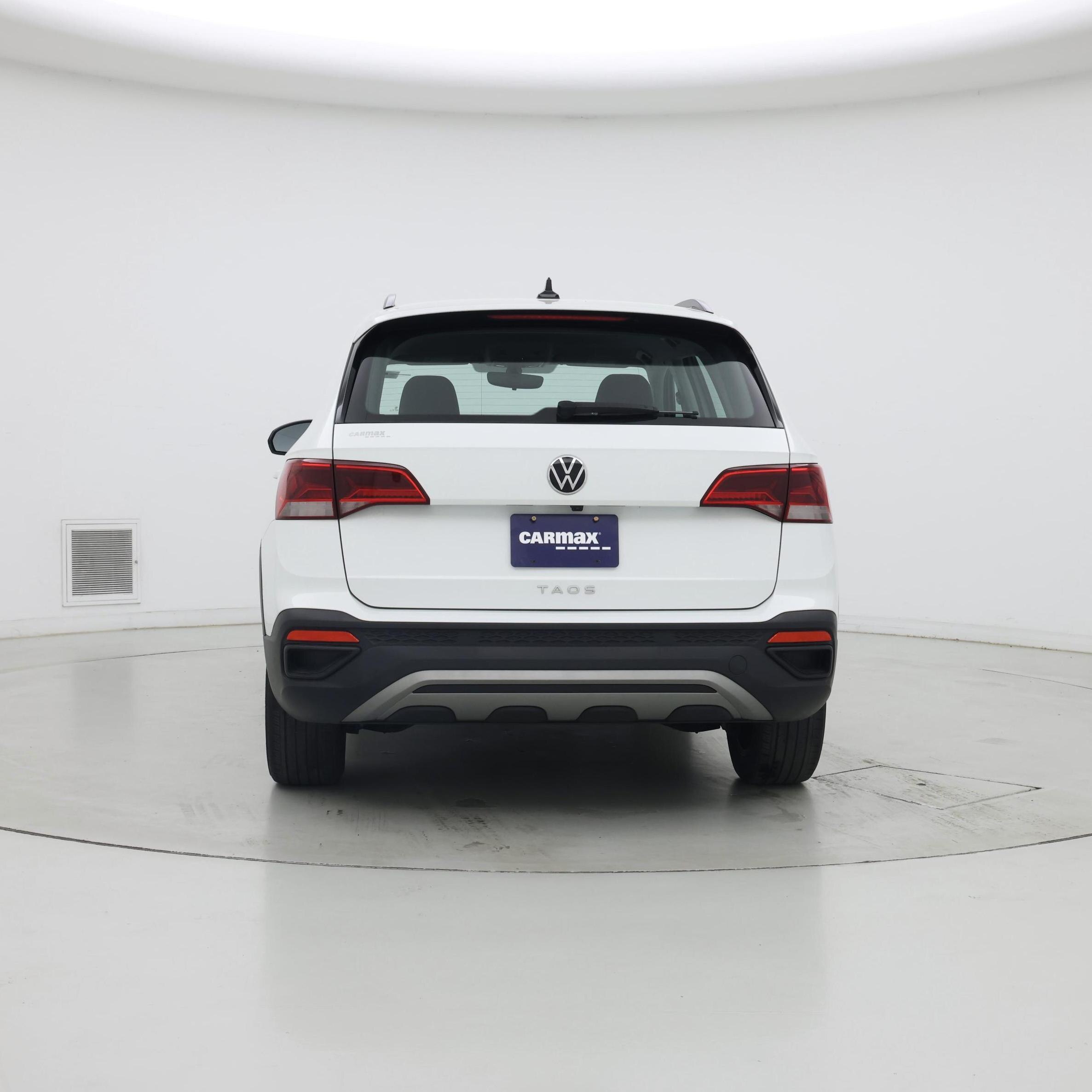 Thumbnail: 2023 Volkswagen Taos - 6