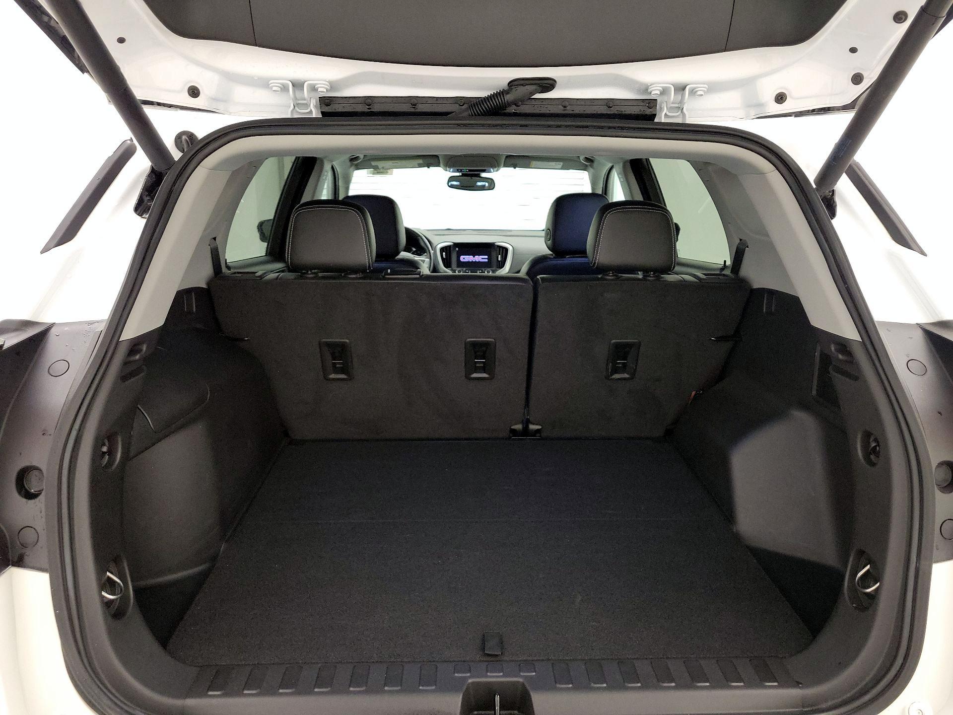 Thumbnail: 2022 GMC Terrain - 20