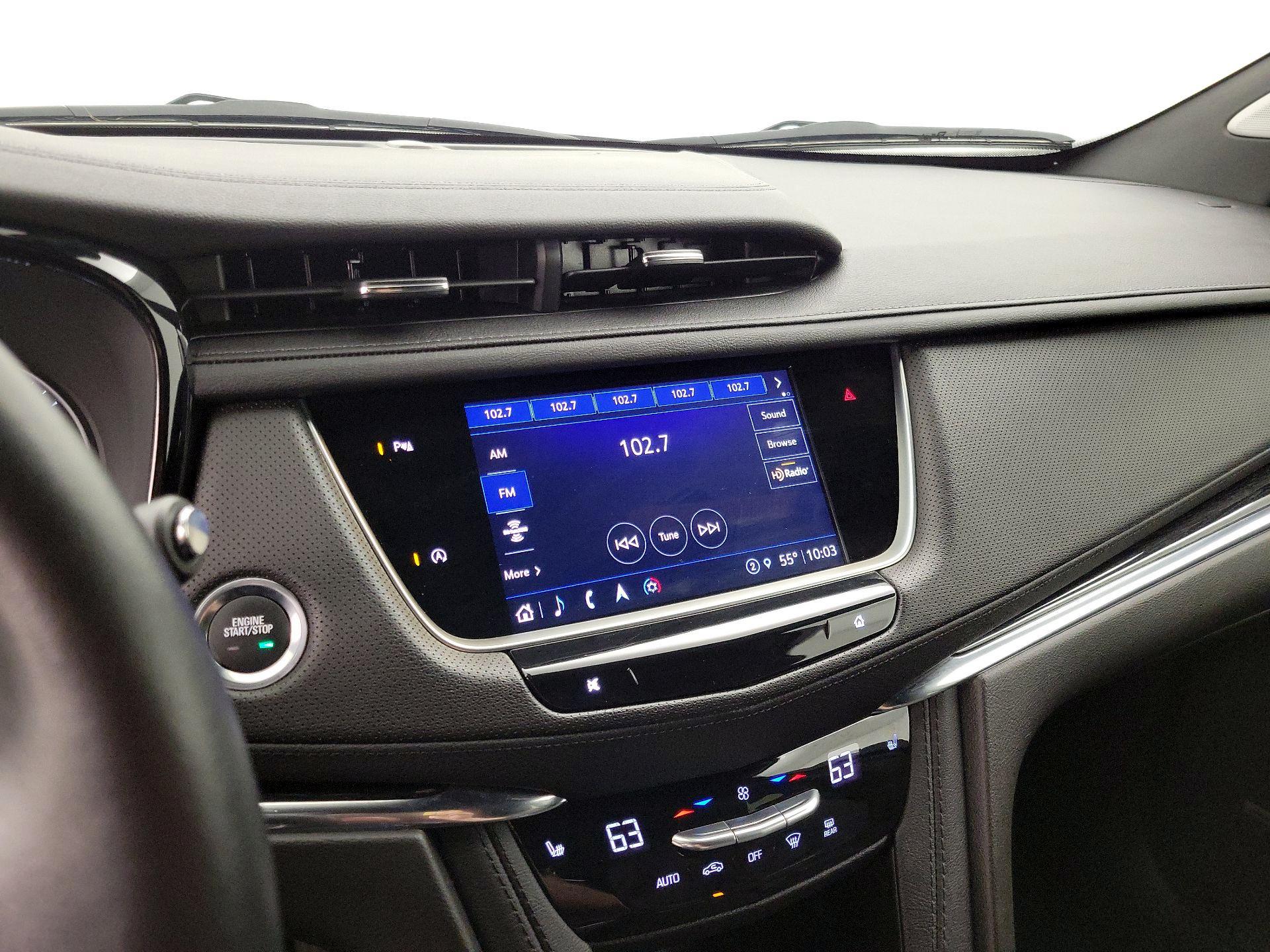 Thumbnail: 2023 Cadillac XT5 - 16