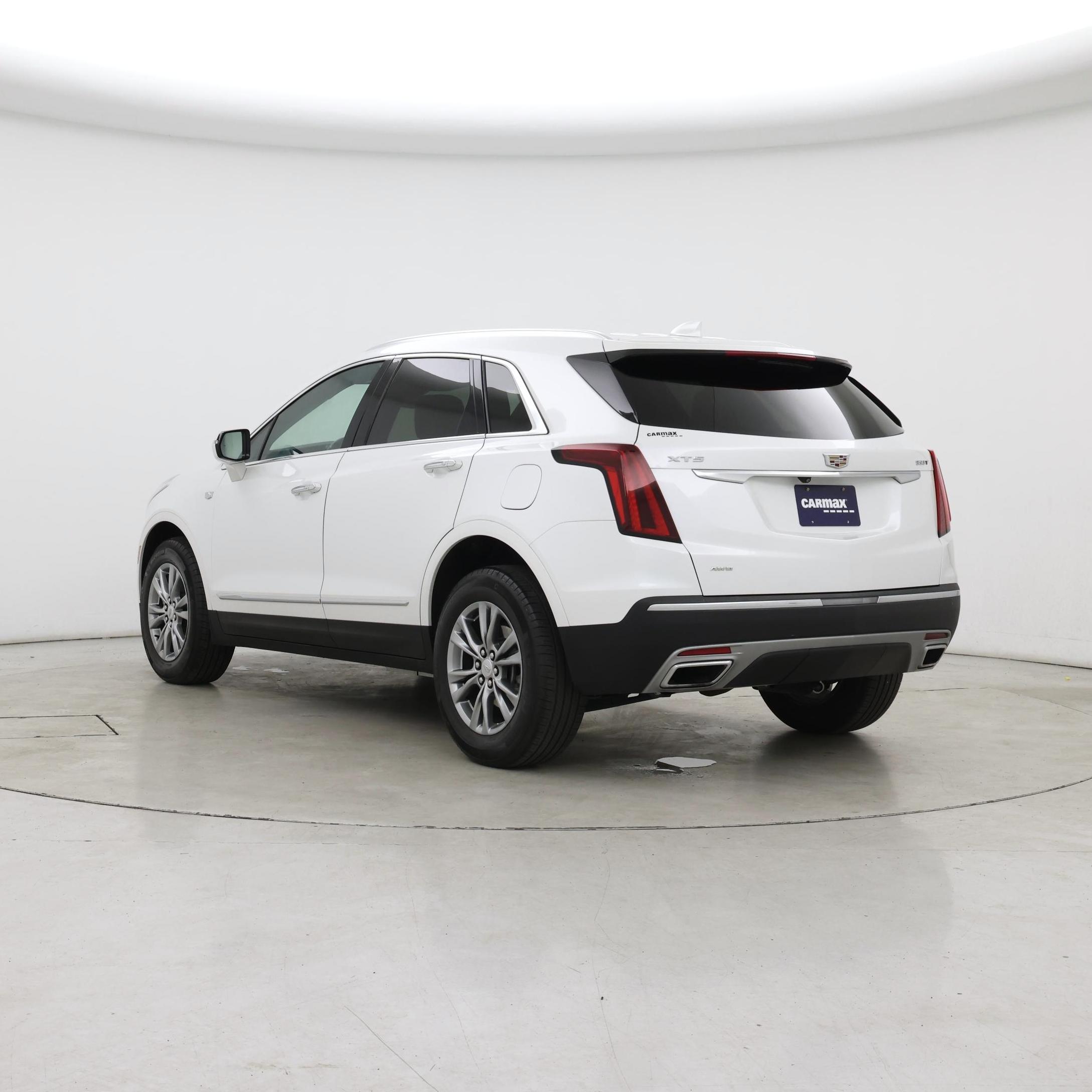 Thumbnail: 2023 Cadillac XT5 - 2