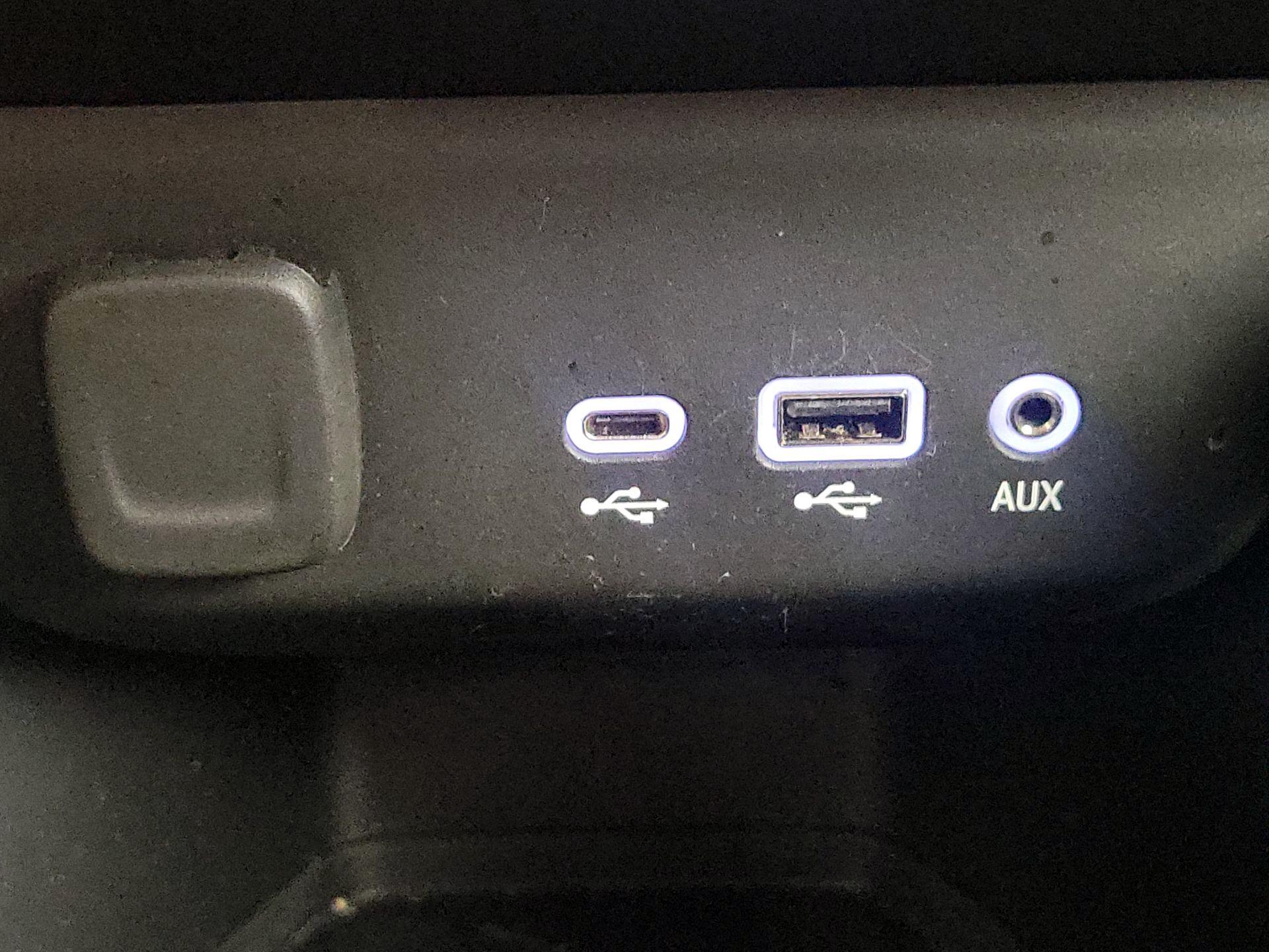 Thumbnail: 2023 Chevrolet TrailBlazer - 16