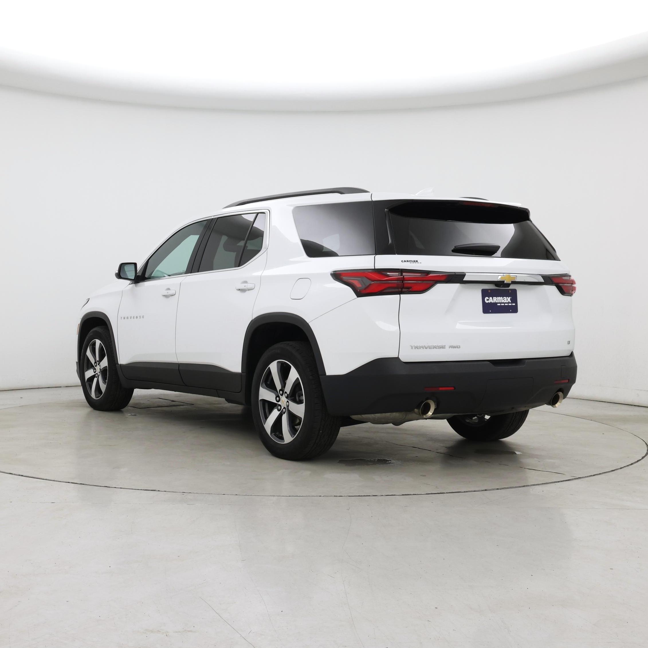 Thumbnail: 2023 Chevrolet Traverse - 2