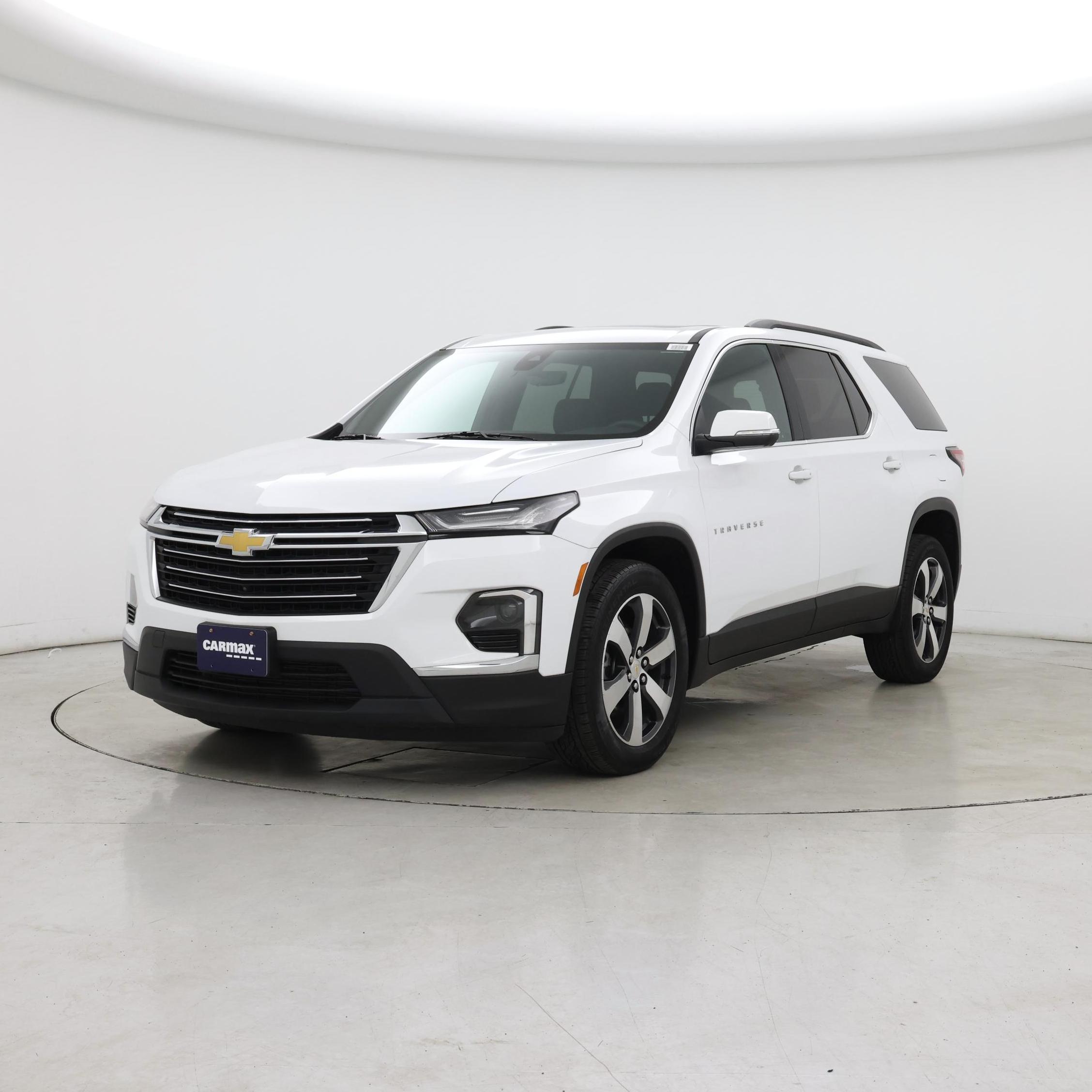 Thumbnail: 2023 Chevrolet Traverse - 4