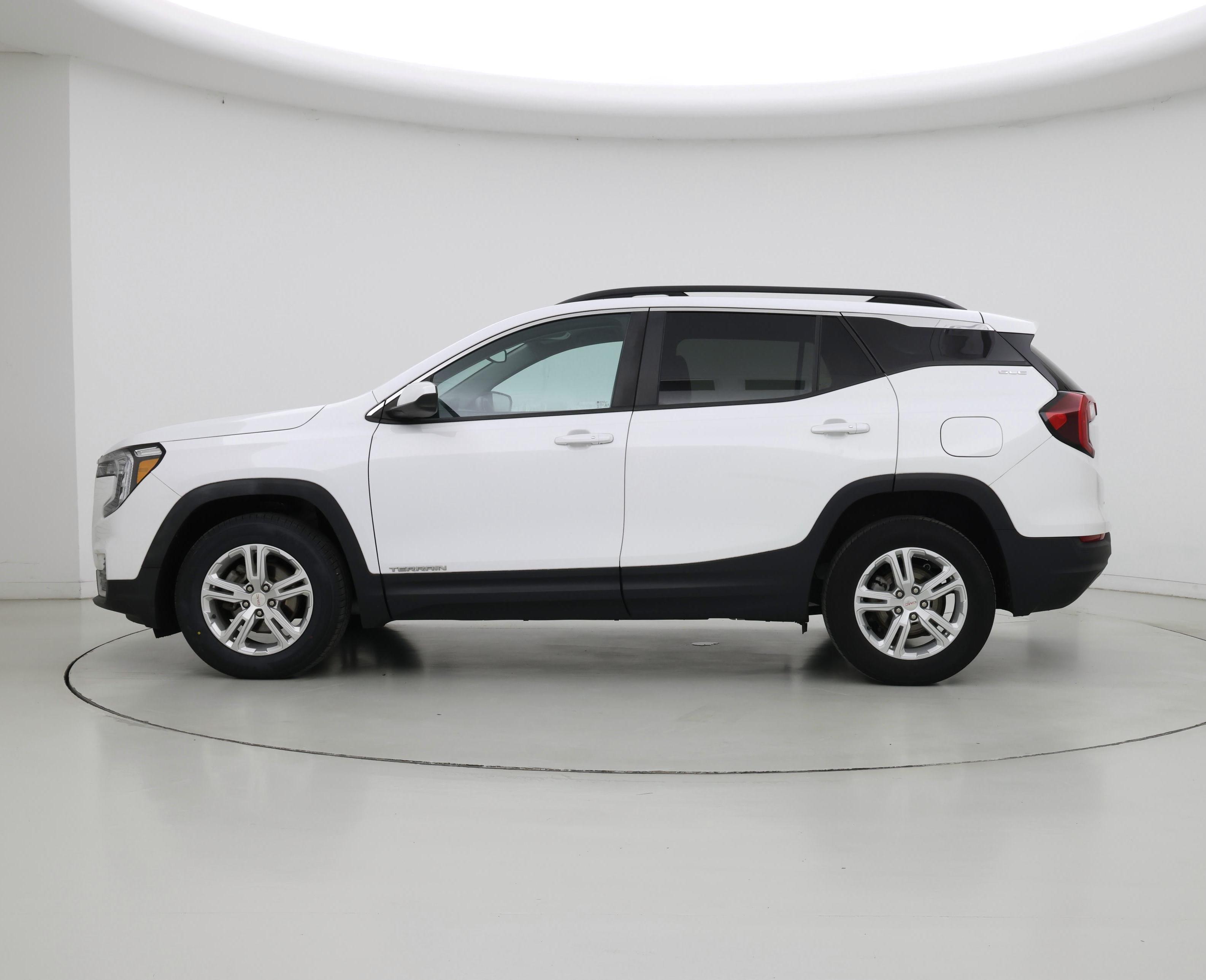 Thumbnail: 2022 GMC Terrain - 3