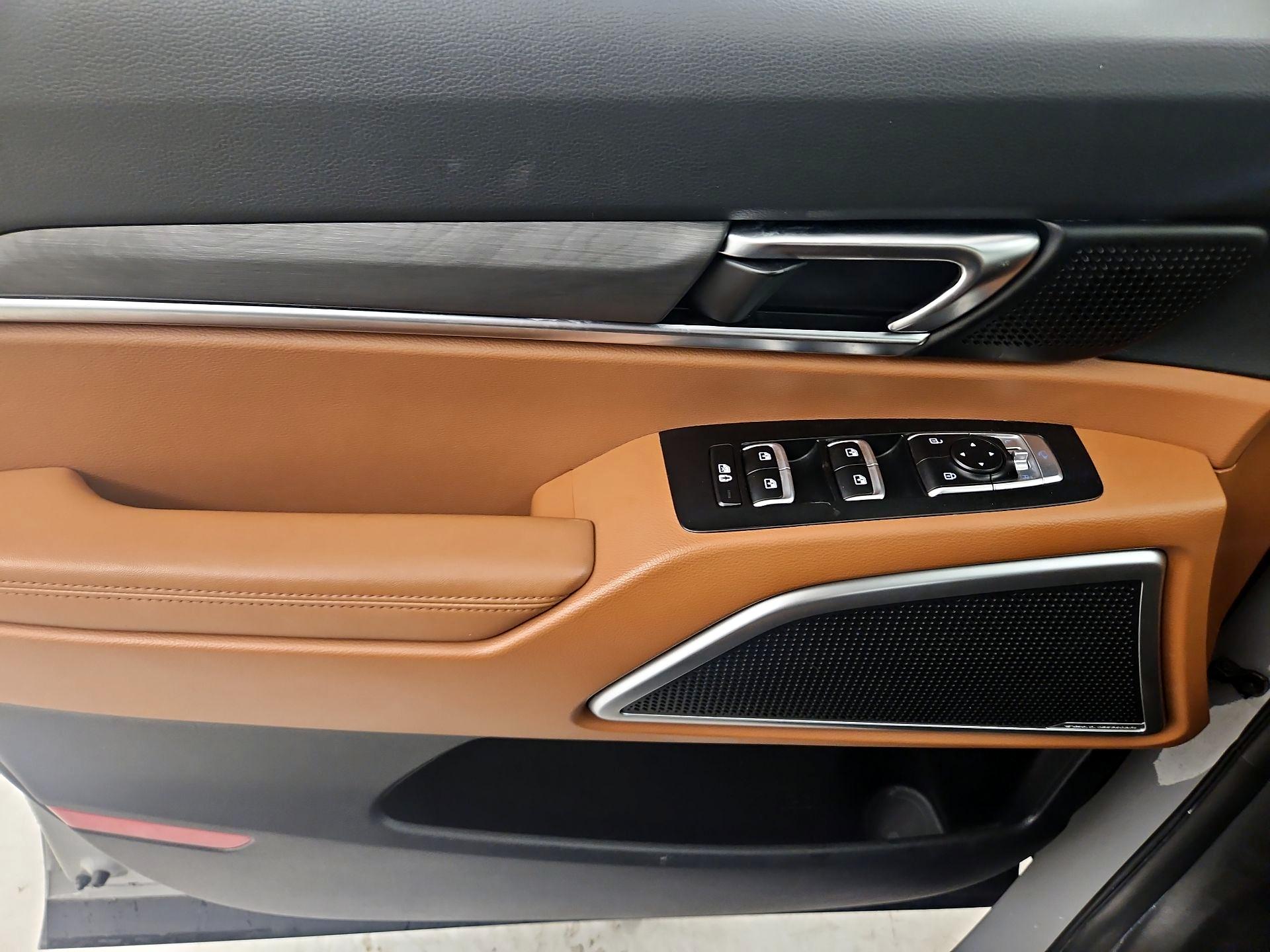 Thumbnail: 2023 Kia Telluride - 12