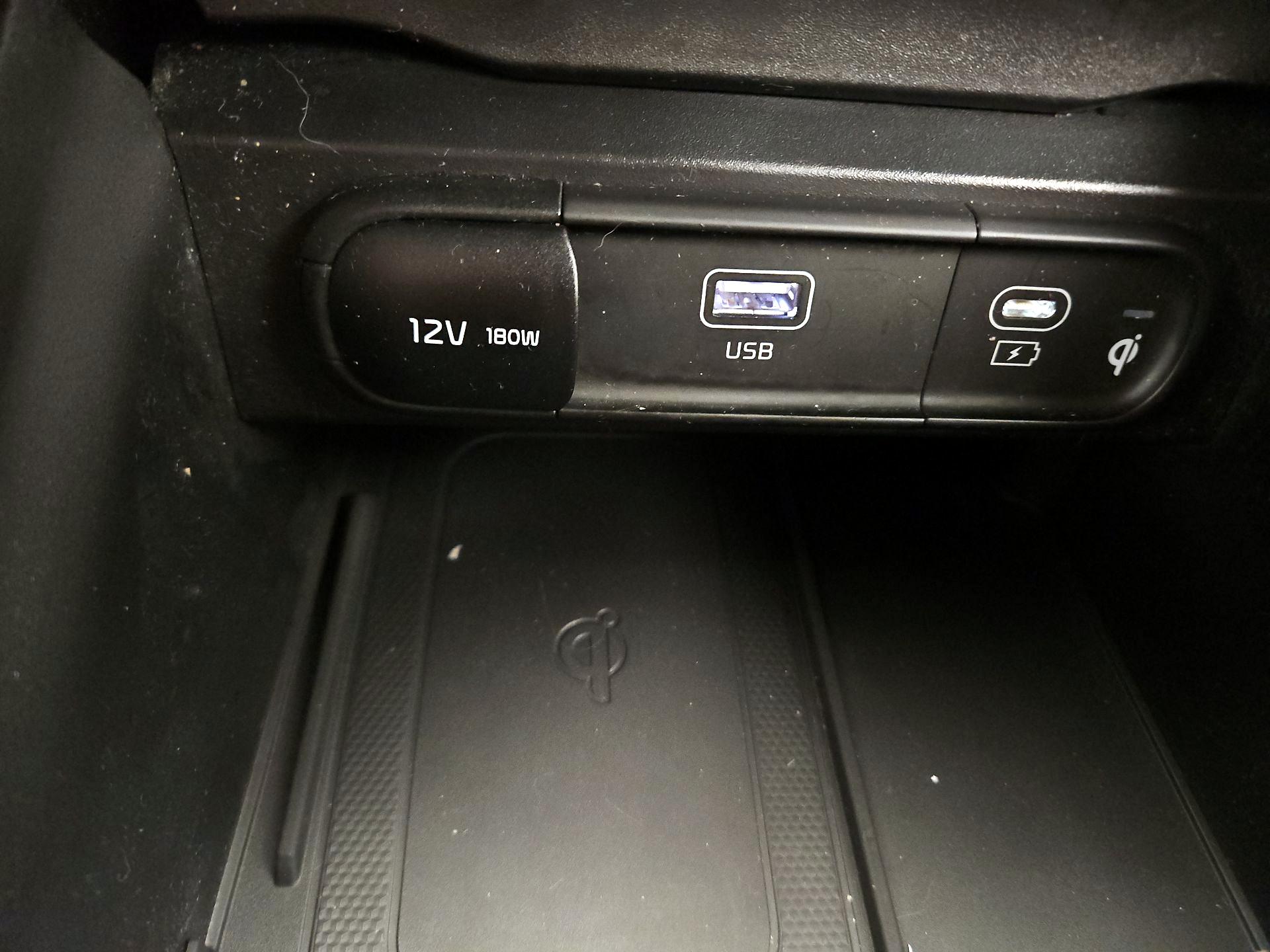 Thumbnail: 2023 Kia Telluride - 19