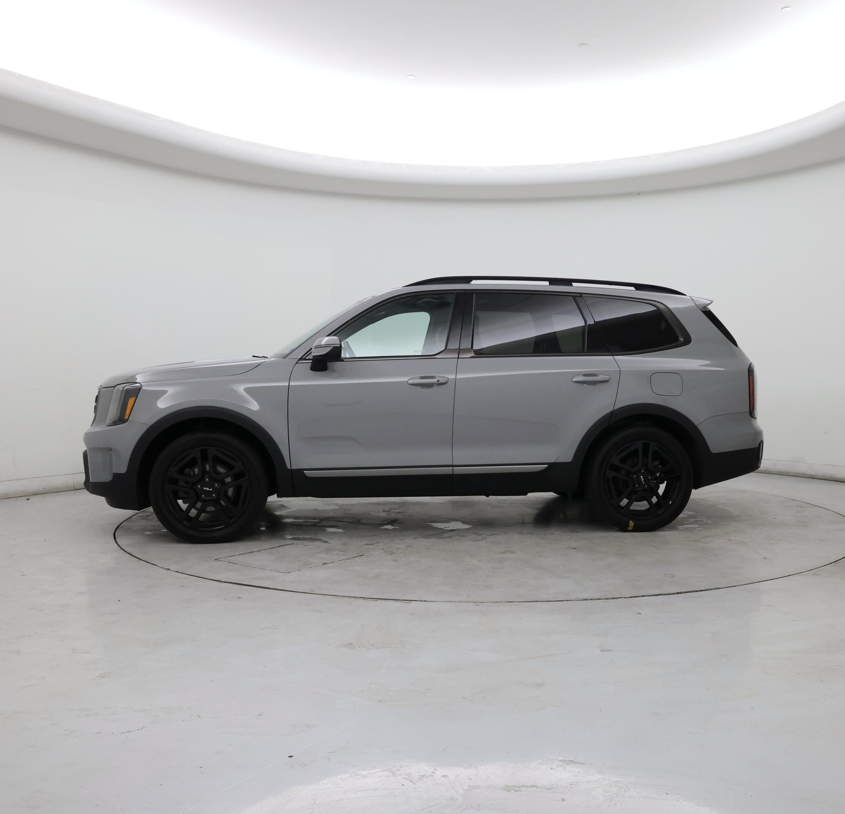 Thumbnail: 2023 Kia Telluride - 3