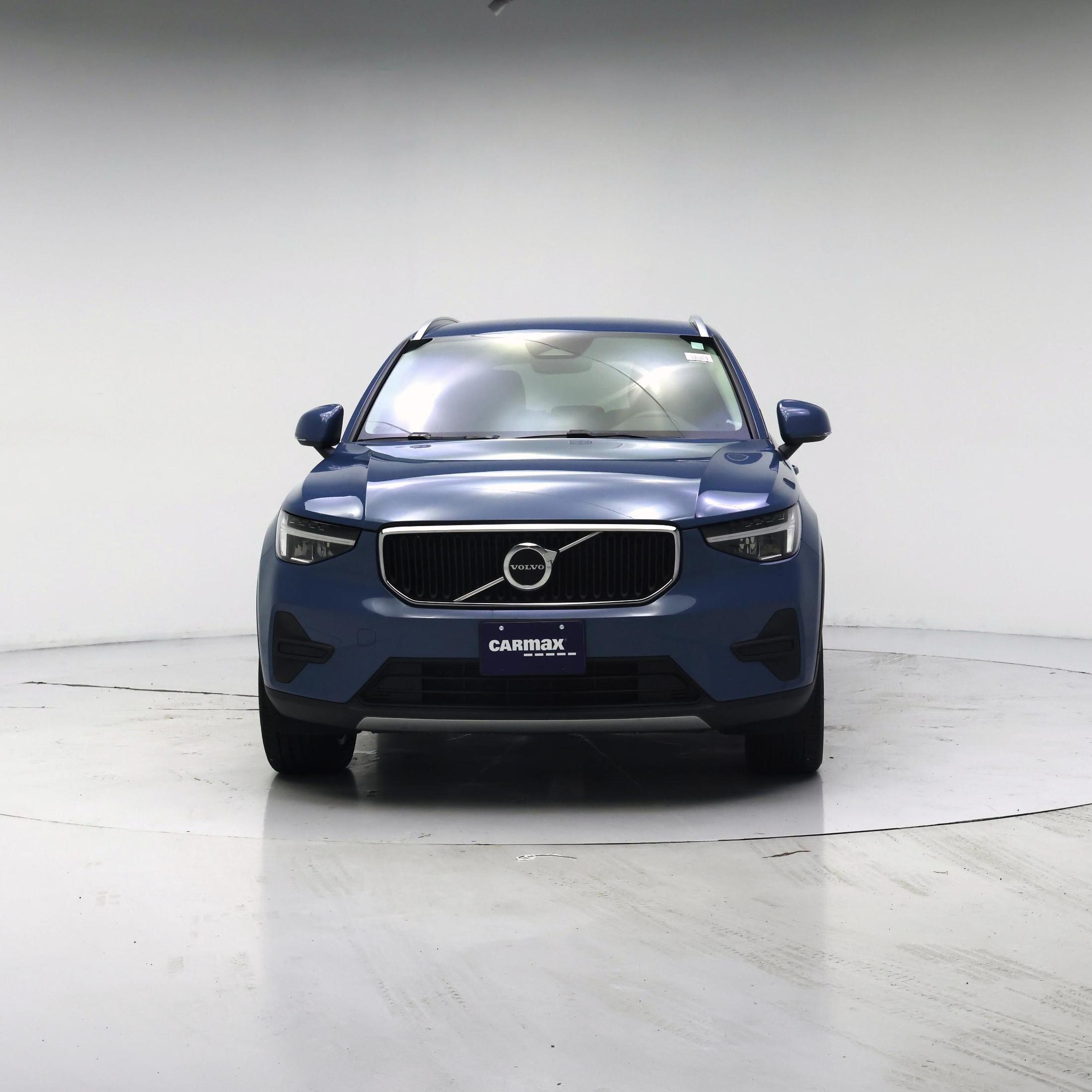 Thumbnail: 2023 Volvo XC40 - 5