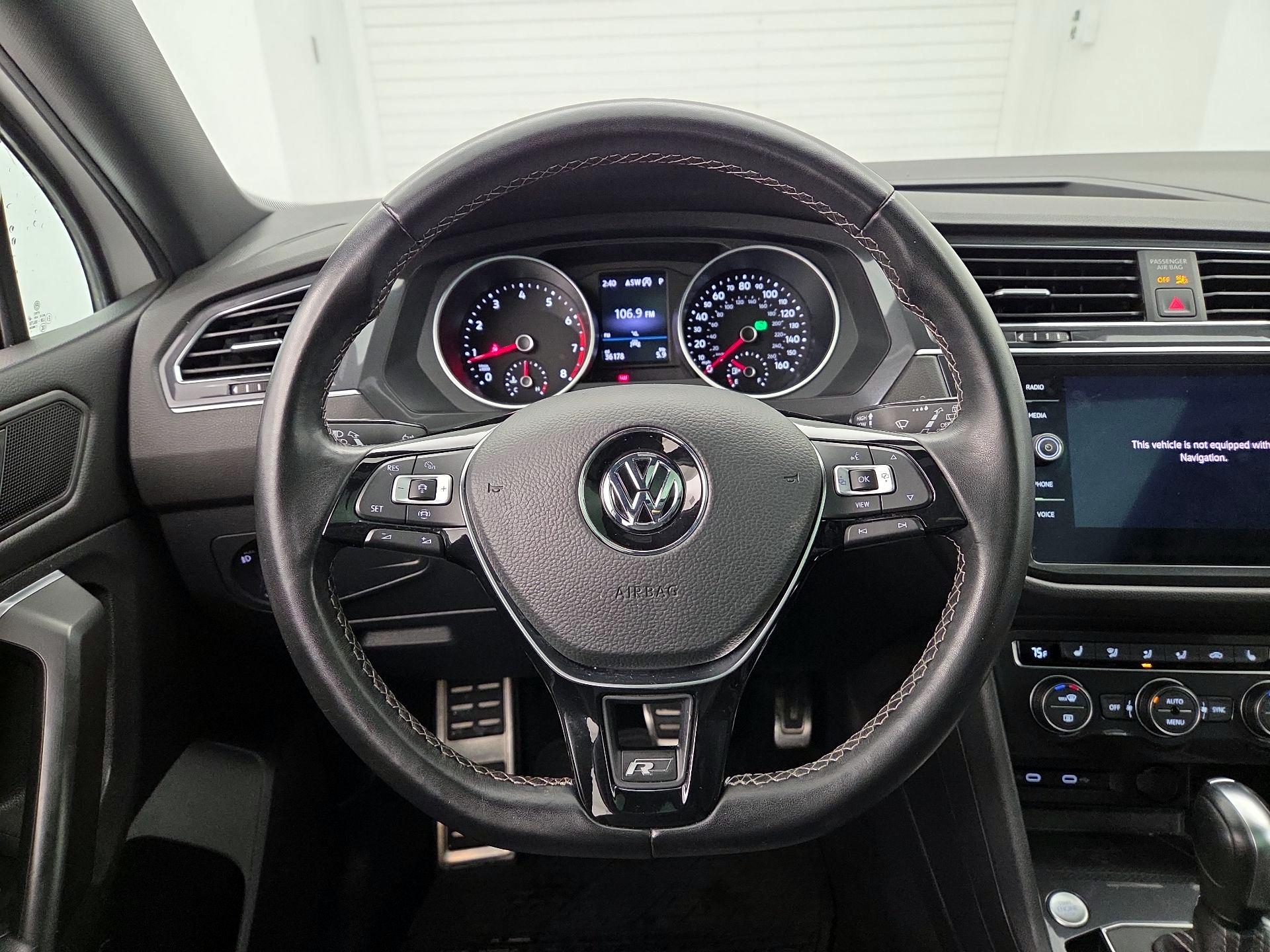 Thumbnail: 2021 Volkswagen Tiguan - 10
