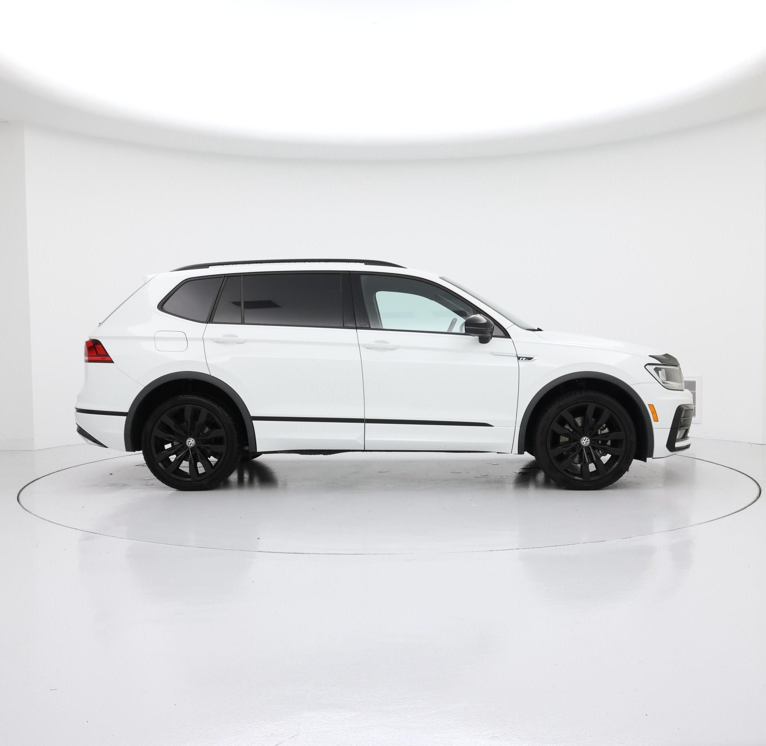 Thumbnail: 2021 Volkswagen Tiguan - 7