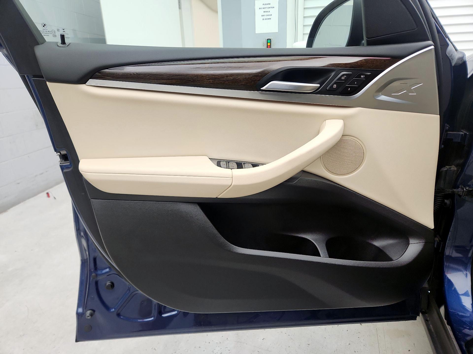 Thumbnail: 2022 BMW X3 - 12