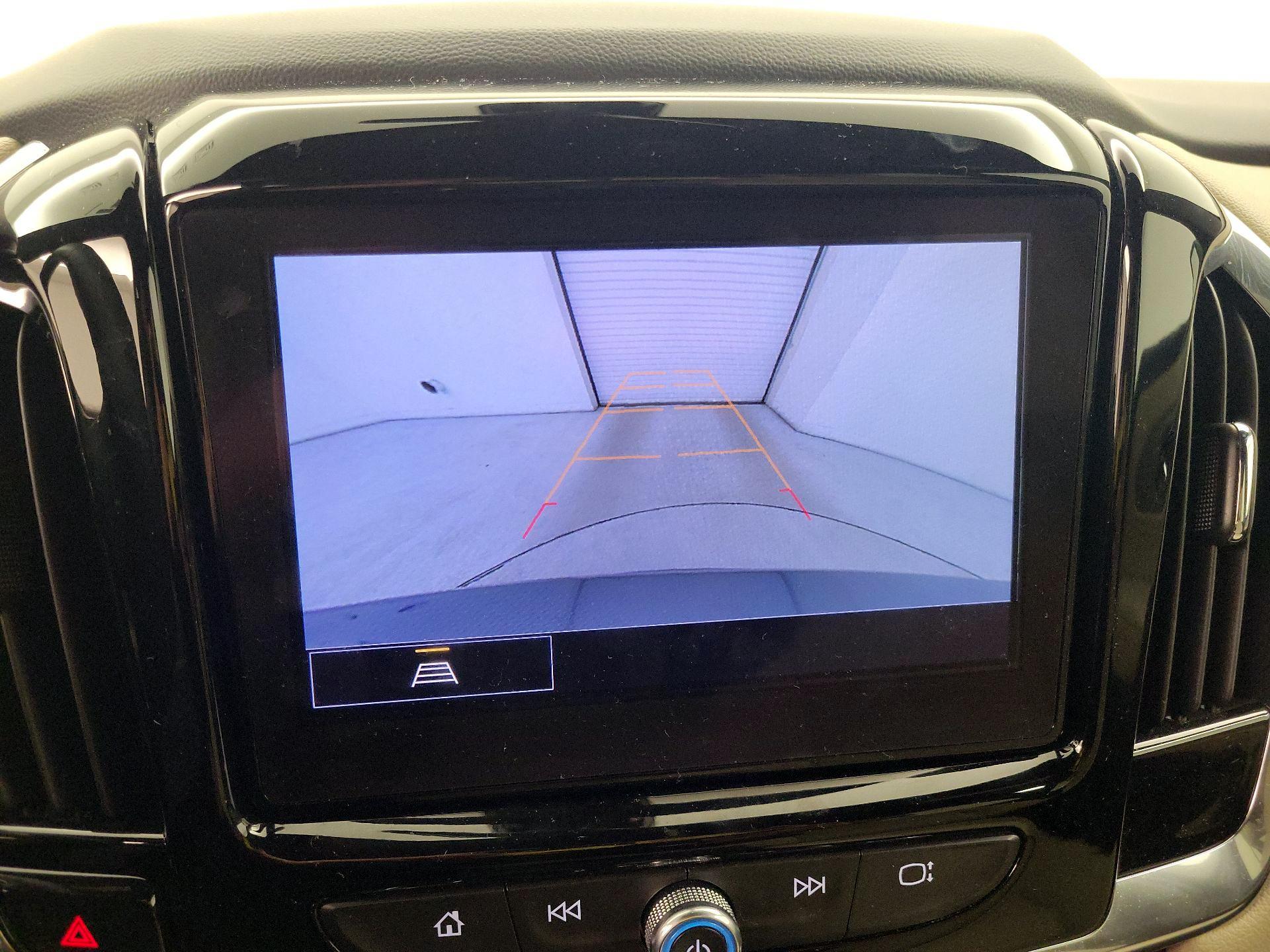 Thumbnail: 2023 Chevrolet Traverse - 14