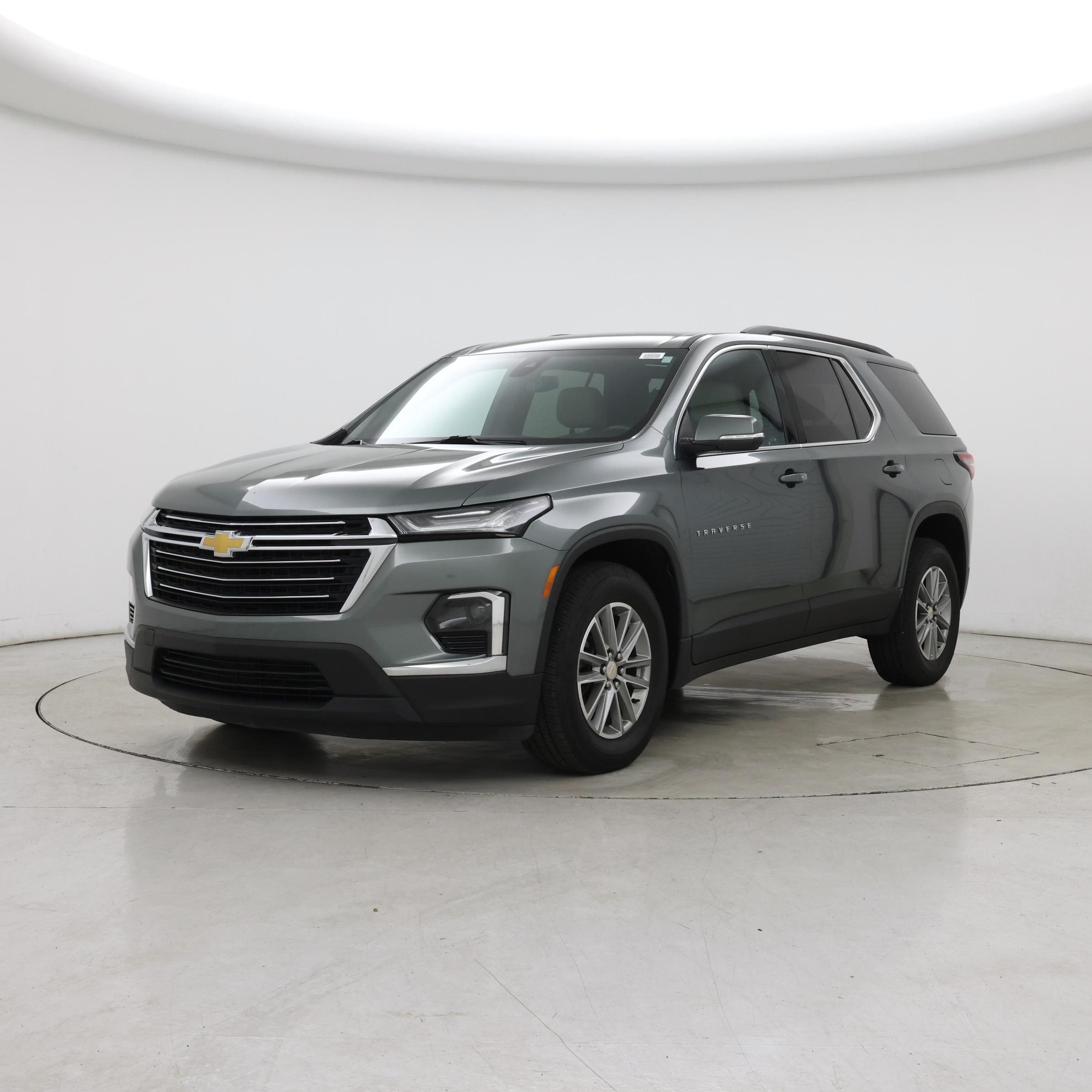 Thumbnail: 2023 Chevrolet Traverse - 4