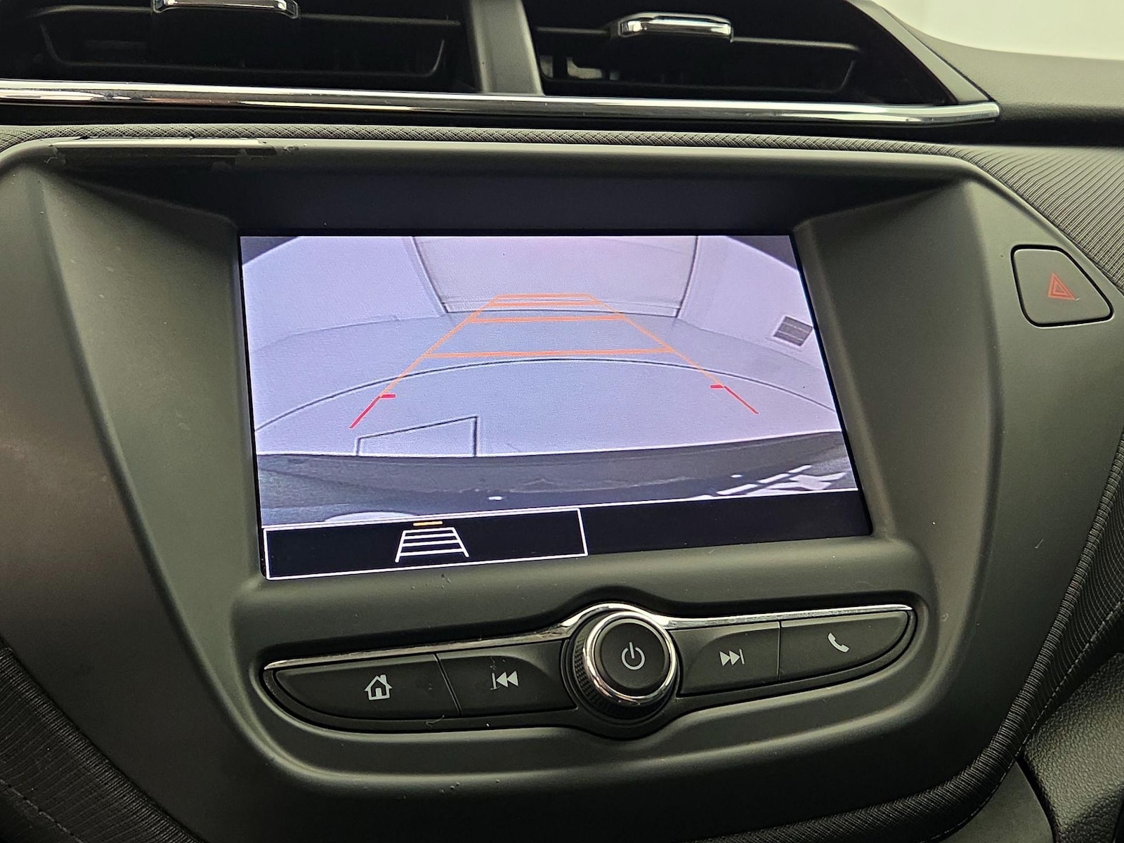 2023 Chevrolet TrailBlazer LS - Photo 15