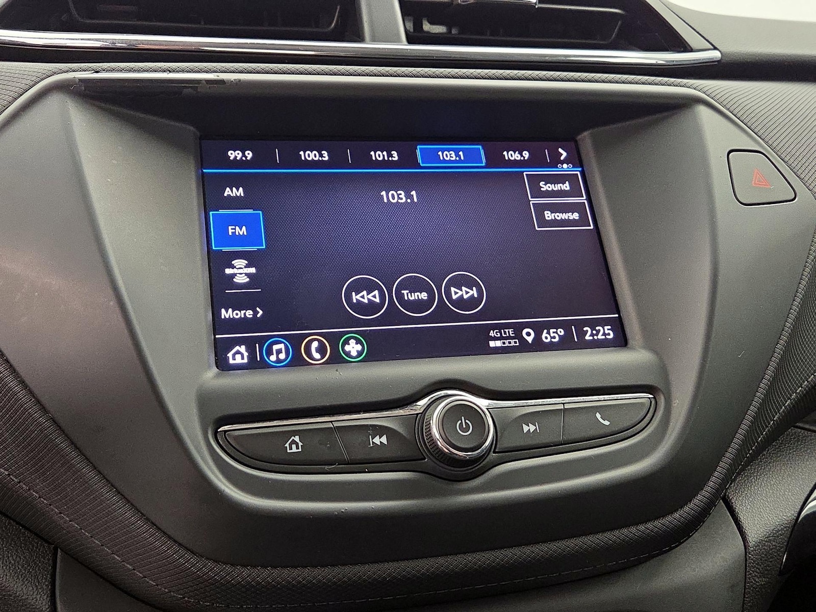 2023 Chevrolet TrailBlazer LS - Photo 16