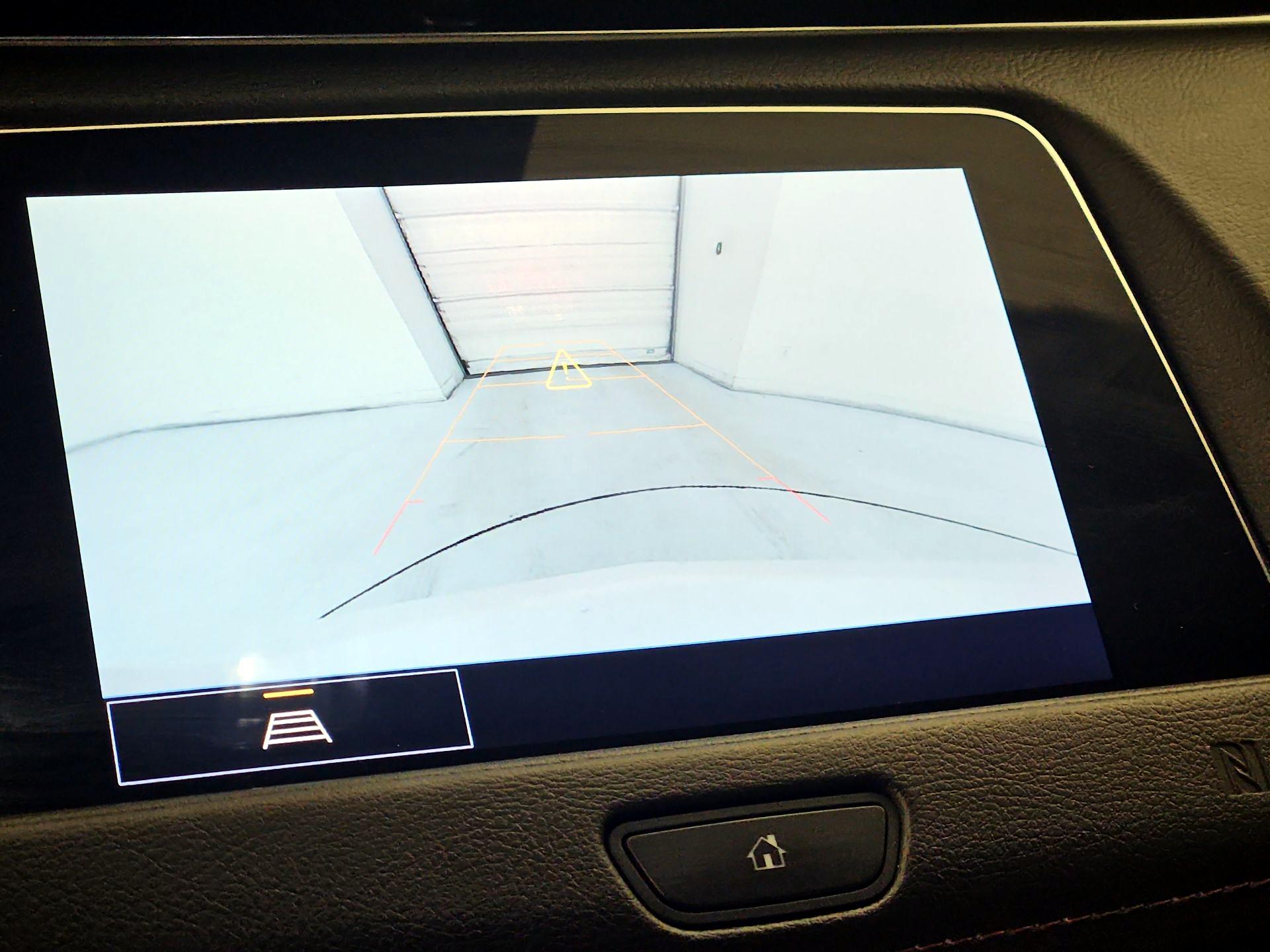 Thumbnail: 2021 Cadillac XT4 - 14