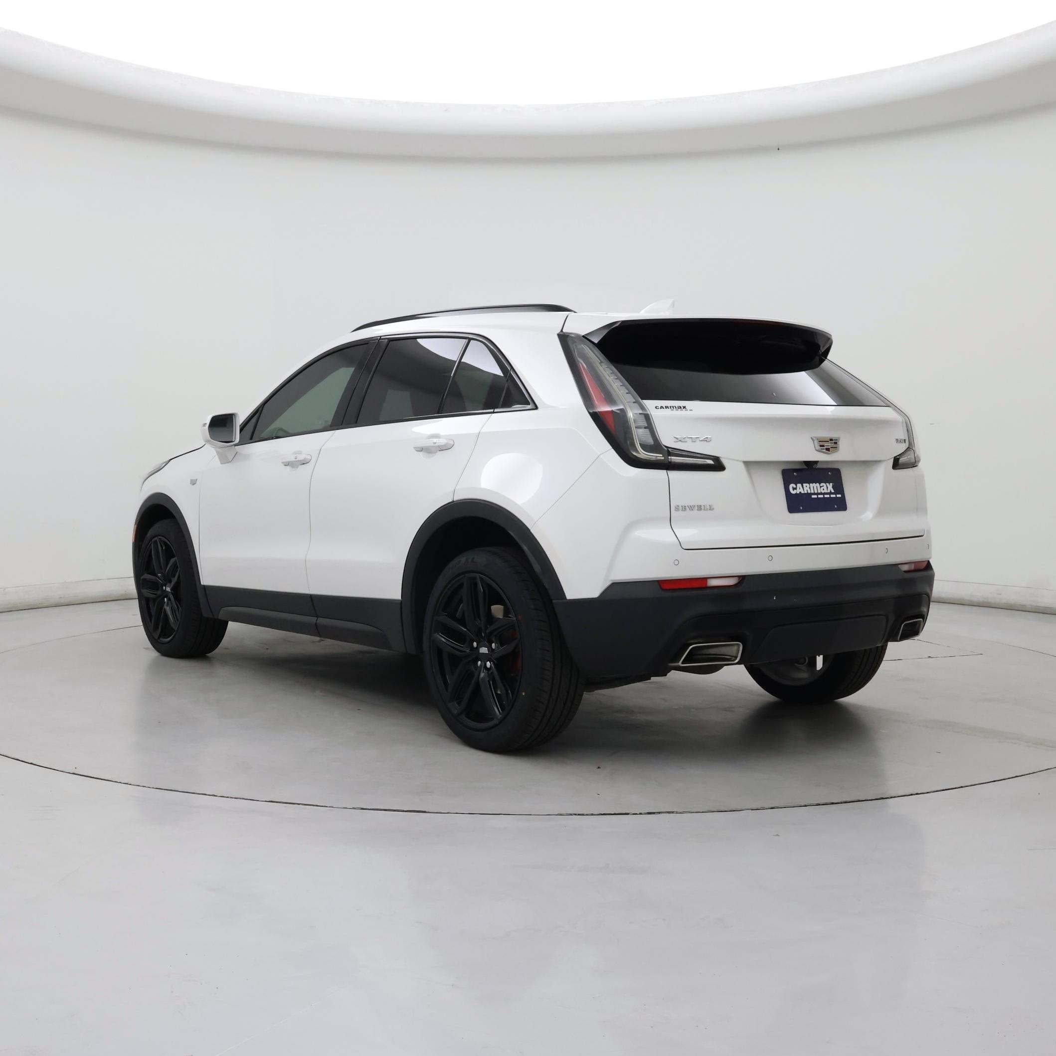 Thumbnail: 2021 Cadillac XT4 - 2