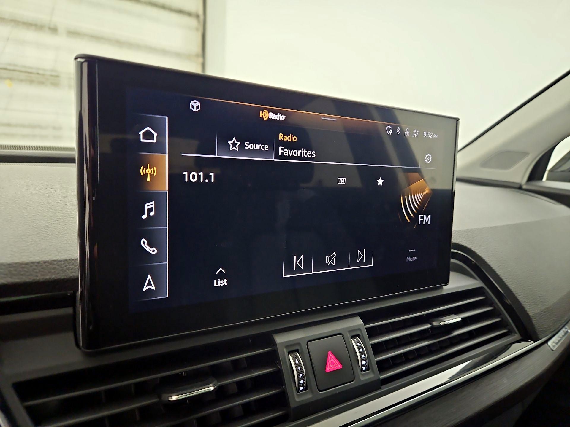 Thumbnail: 2023 Audi Q5 - 15