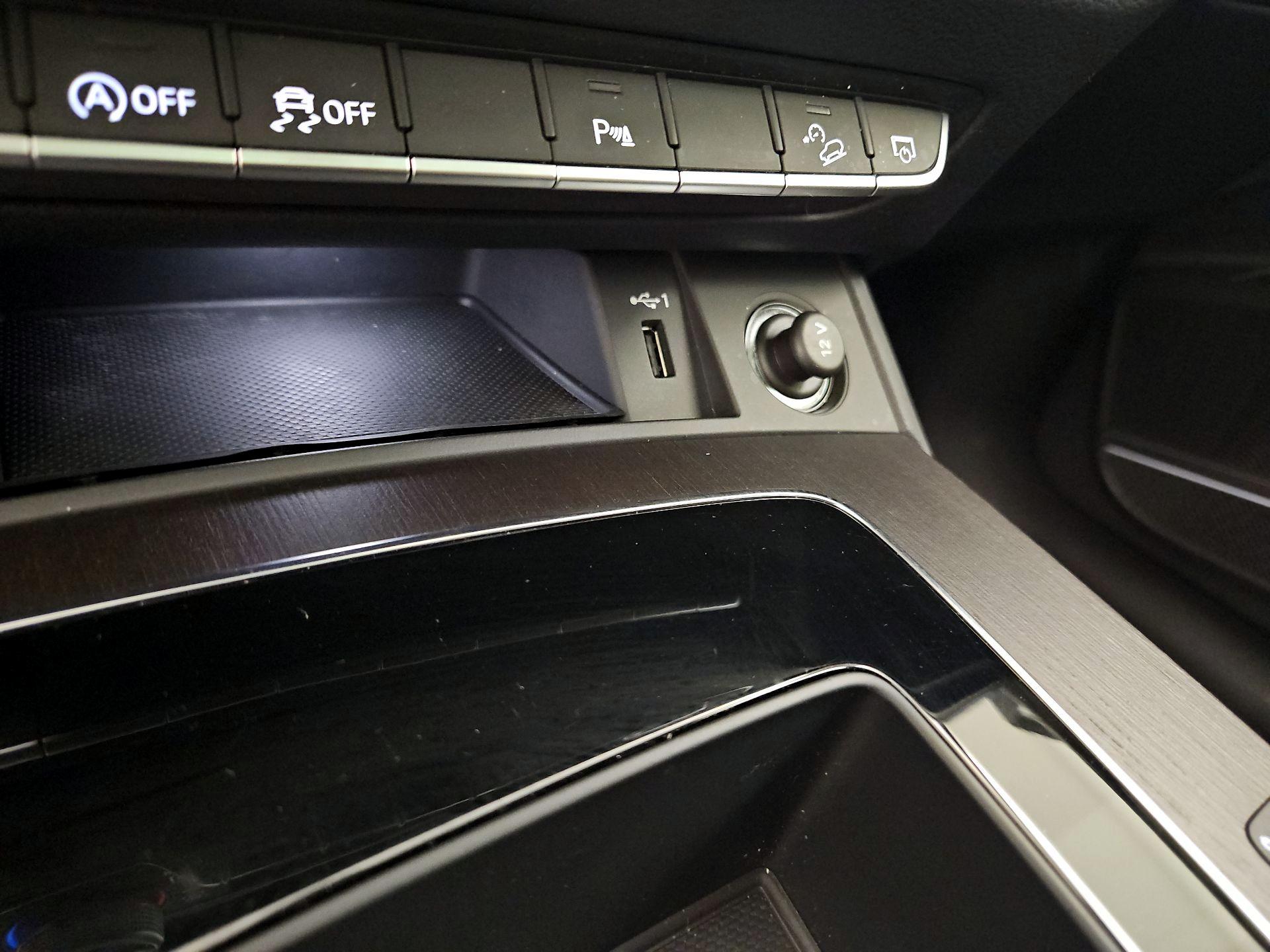 Thumbnail: 2023 Audi Q5 - 18