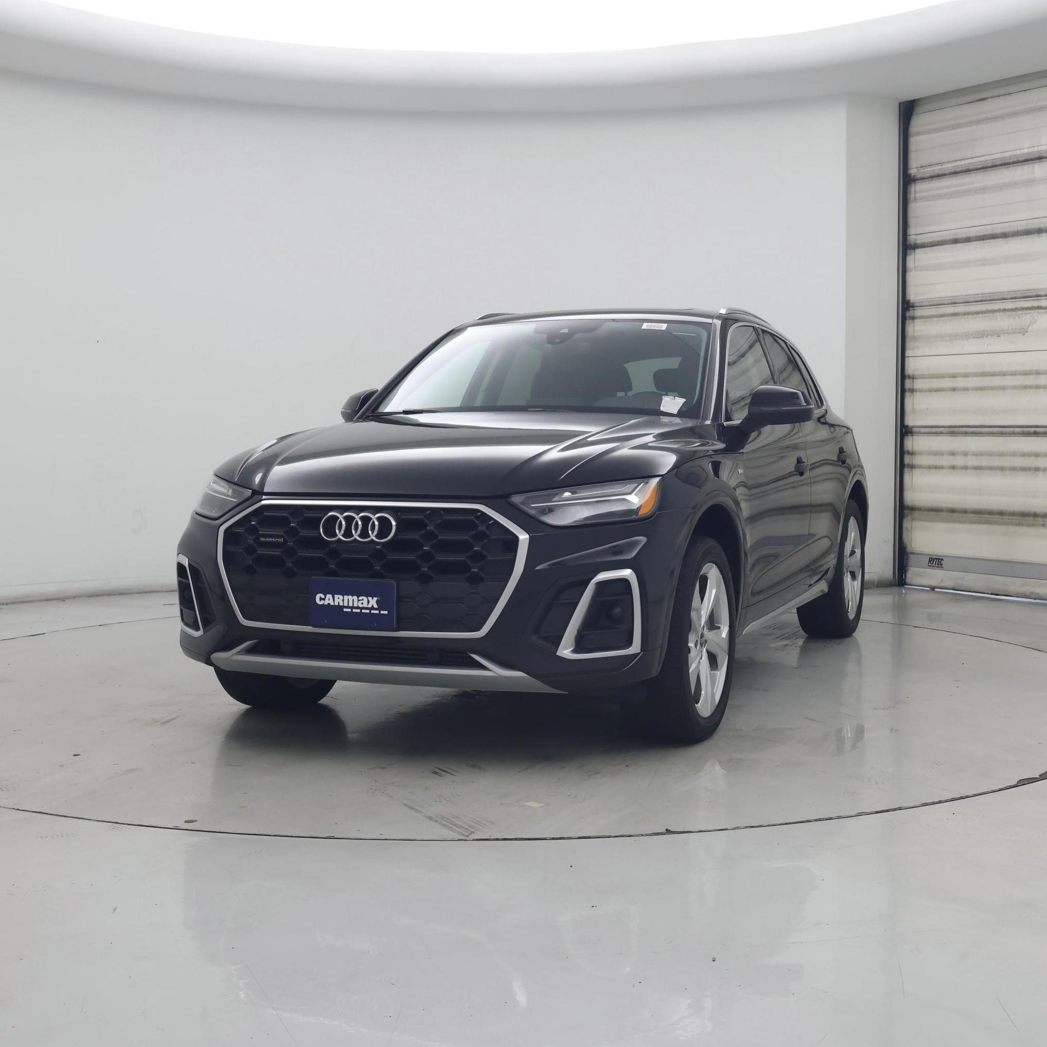 Thumbnail: 2023 Audi Q5 - 4