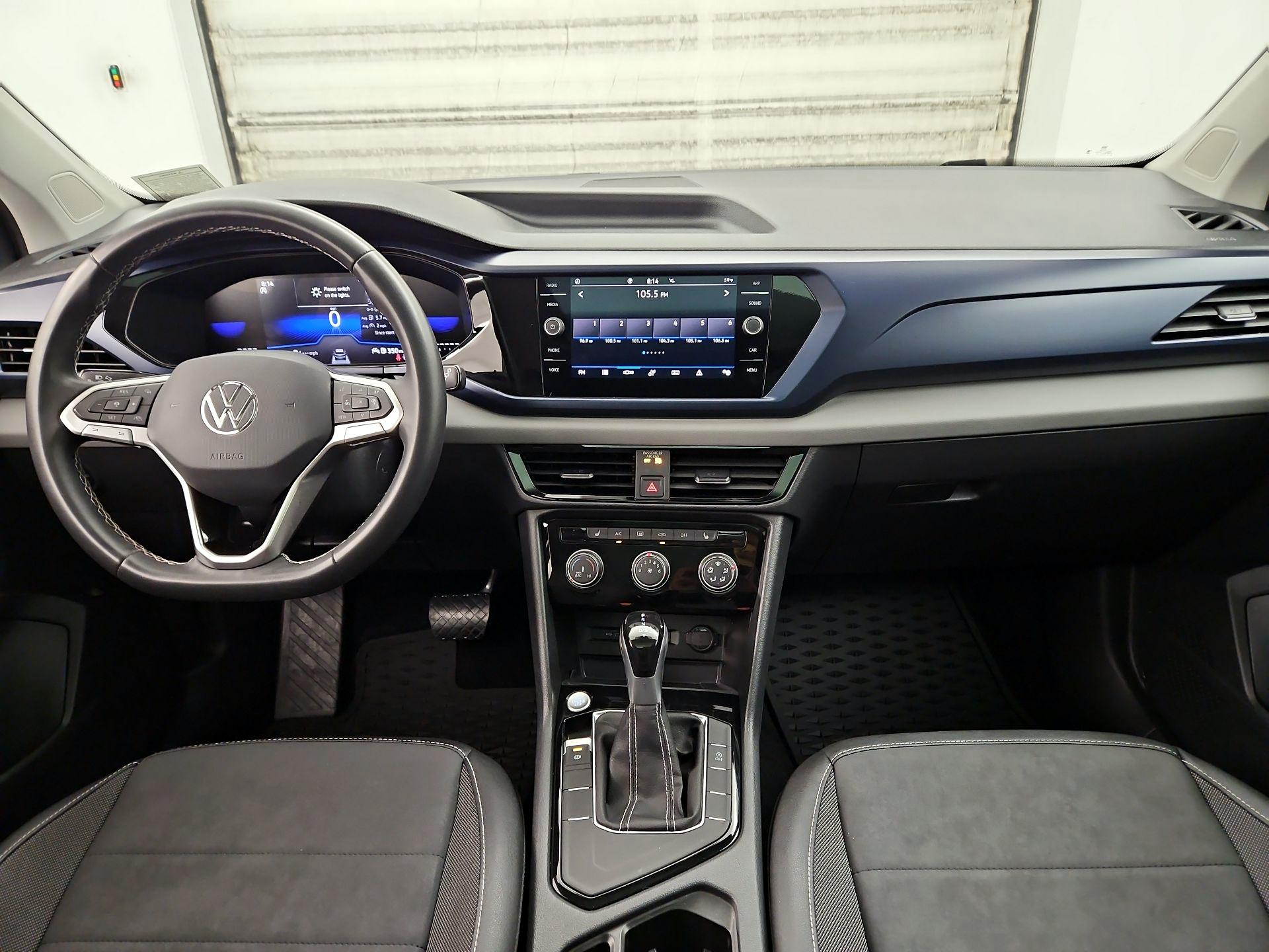 Thumbnail: 2023 Volkswagen Taos - 9