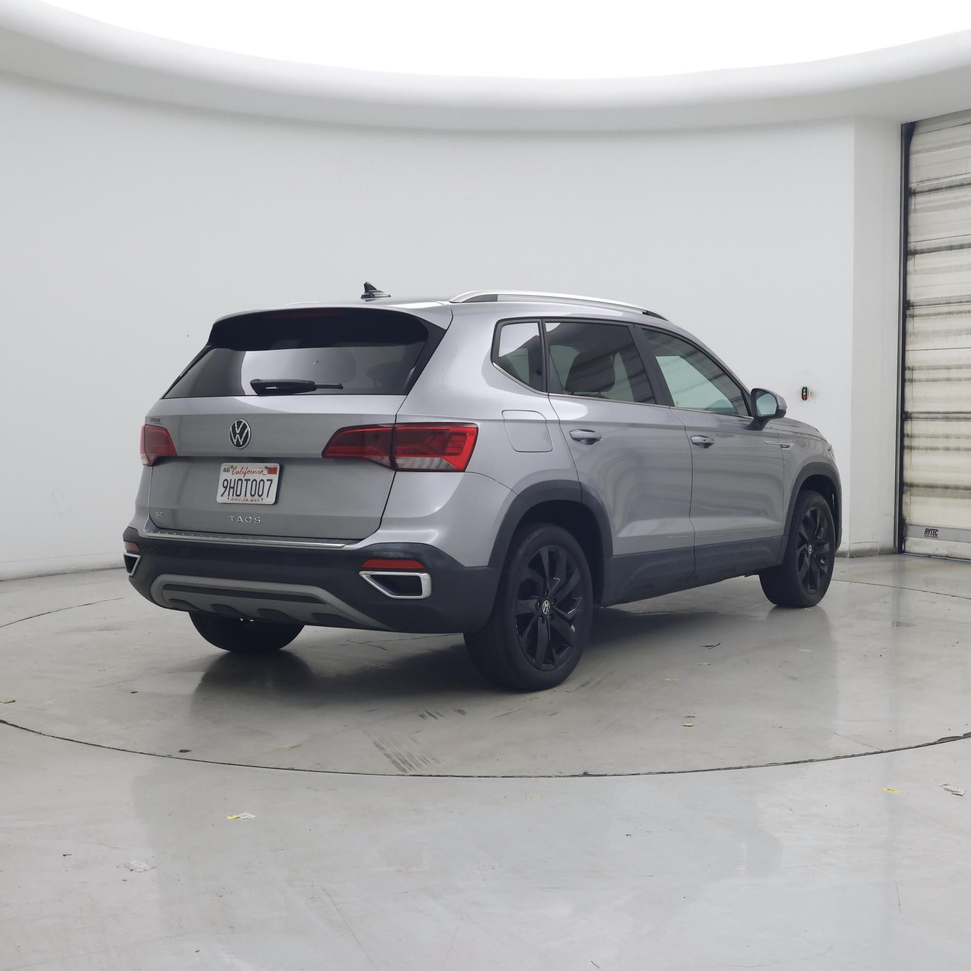 Thumbnail: 2023 Volkswagen Taos - 8