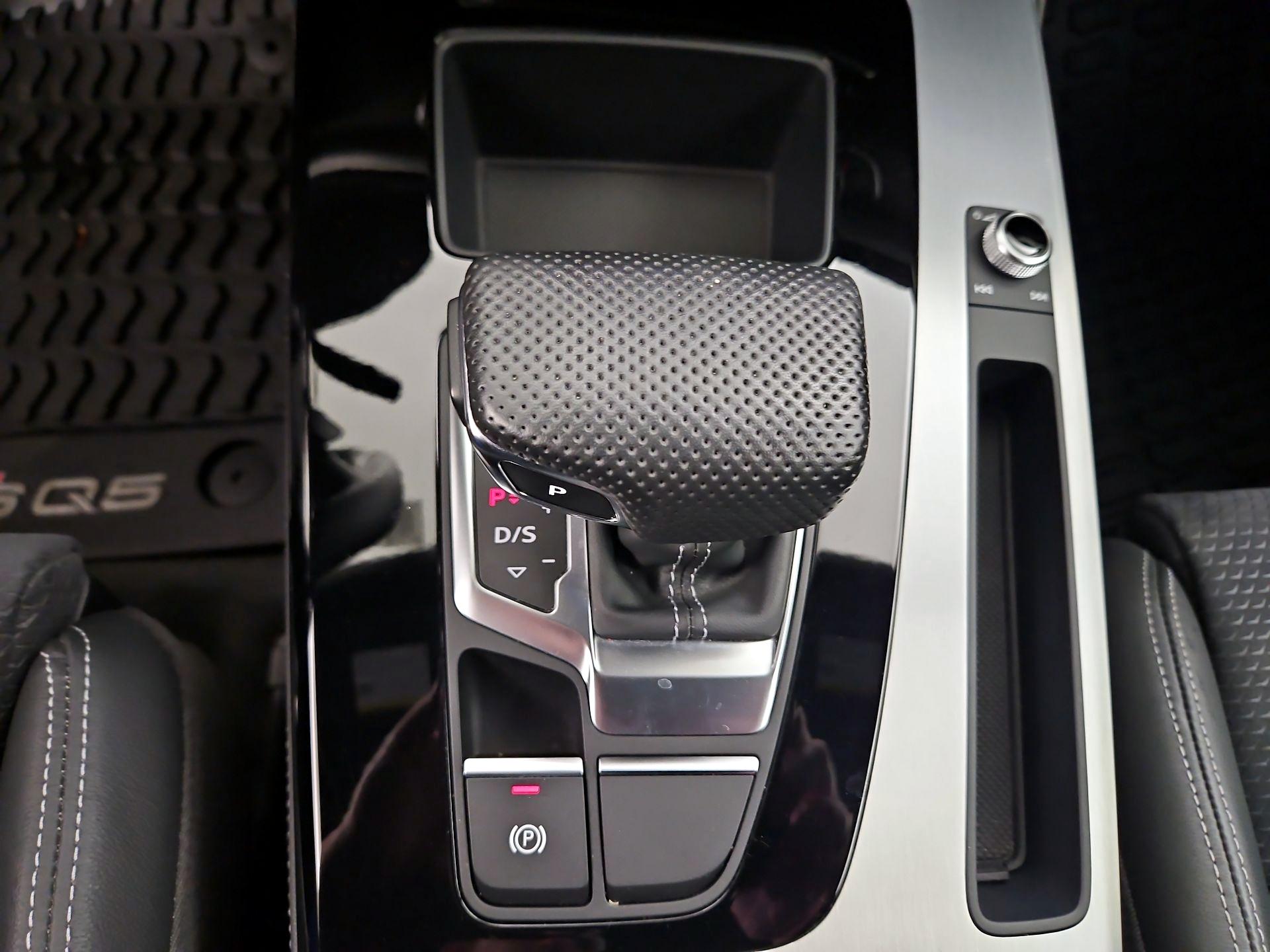 Thumbnail: 2023 Audi Q5 - 18