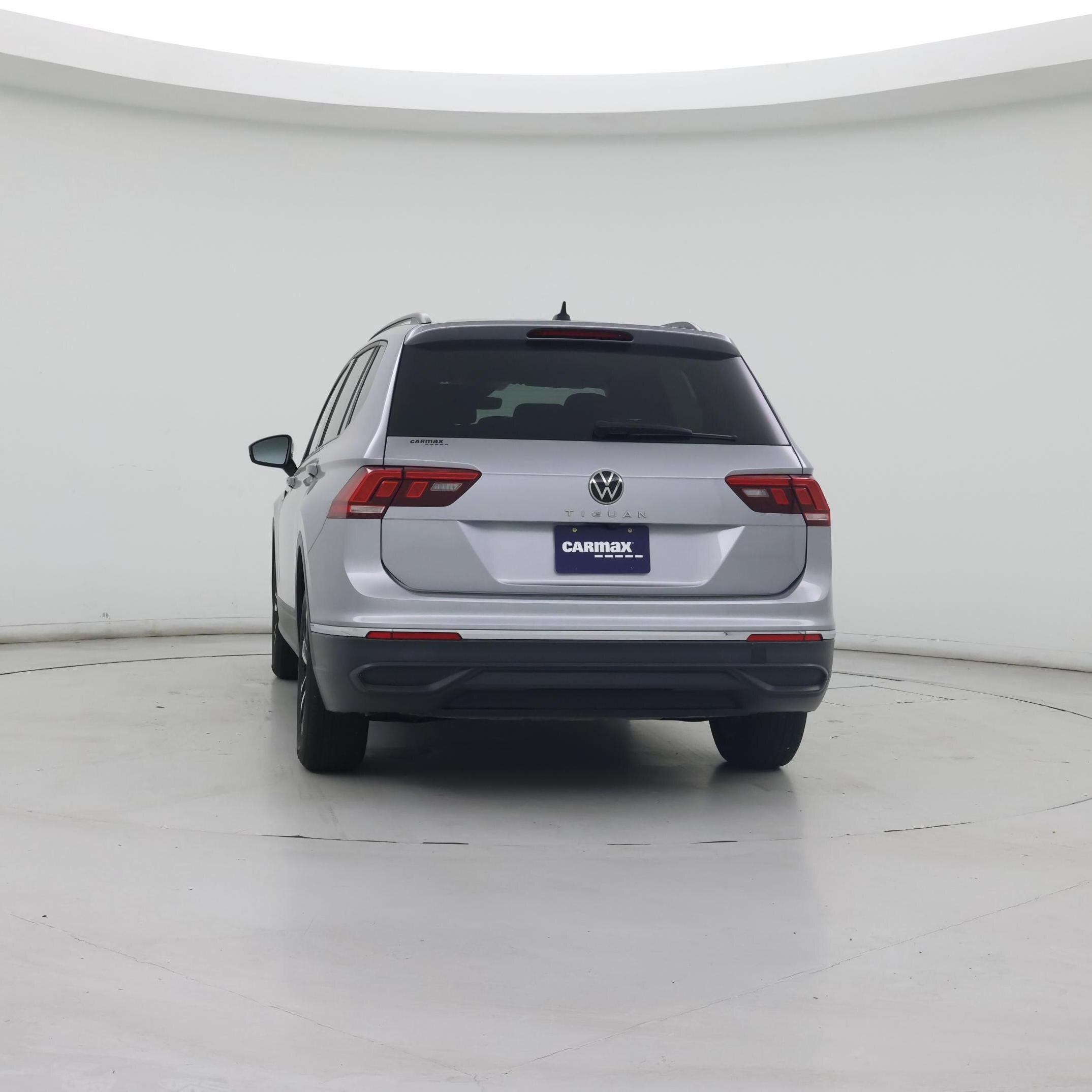 Thumbnail: 2024 Volkswagen Tiguan - 6