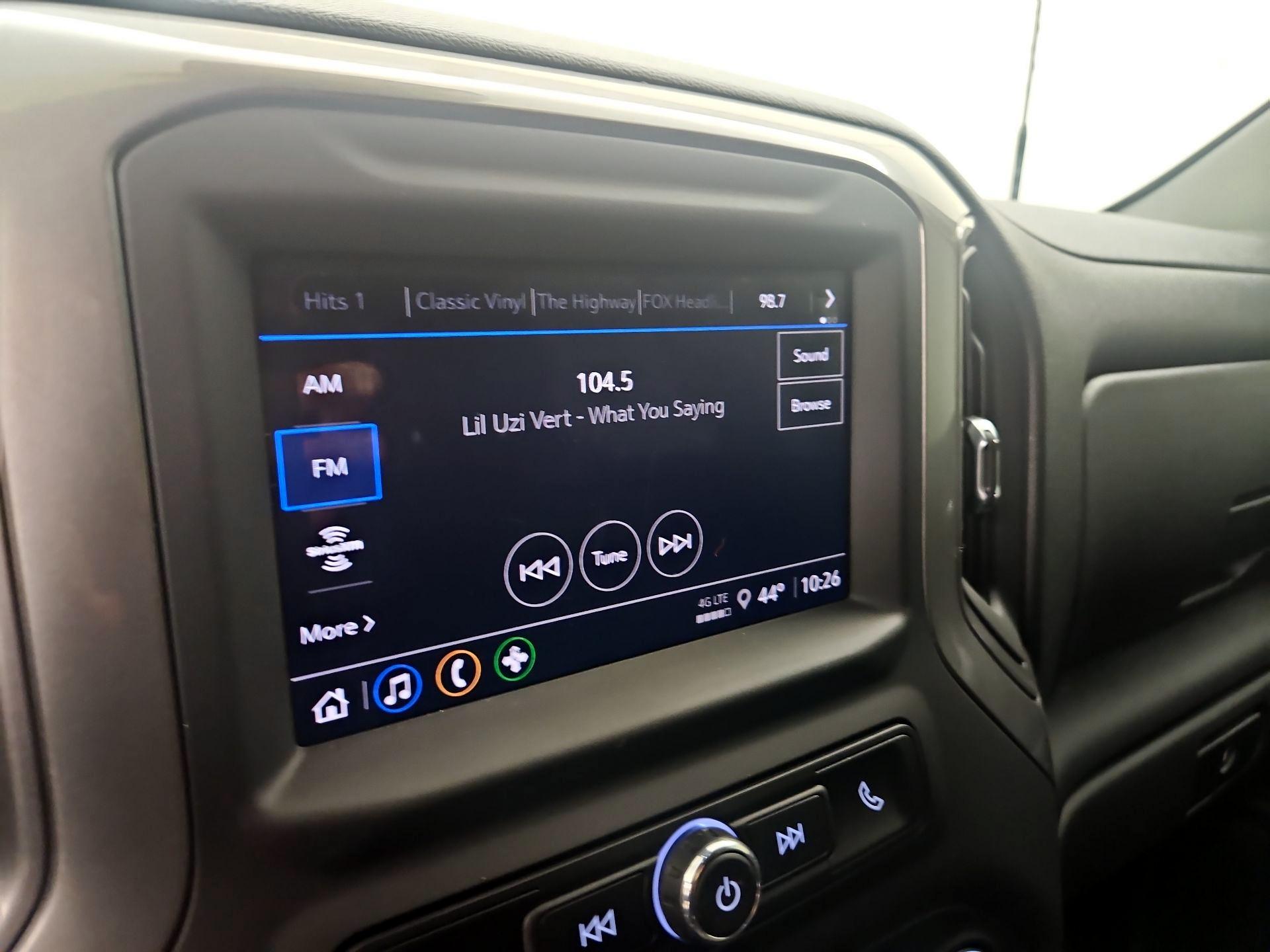 Thumbnail: 2025 Chevrolet Silverado 2500 - 15