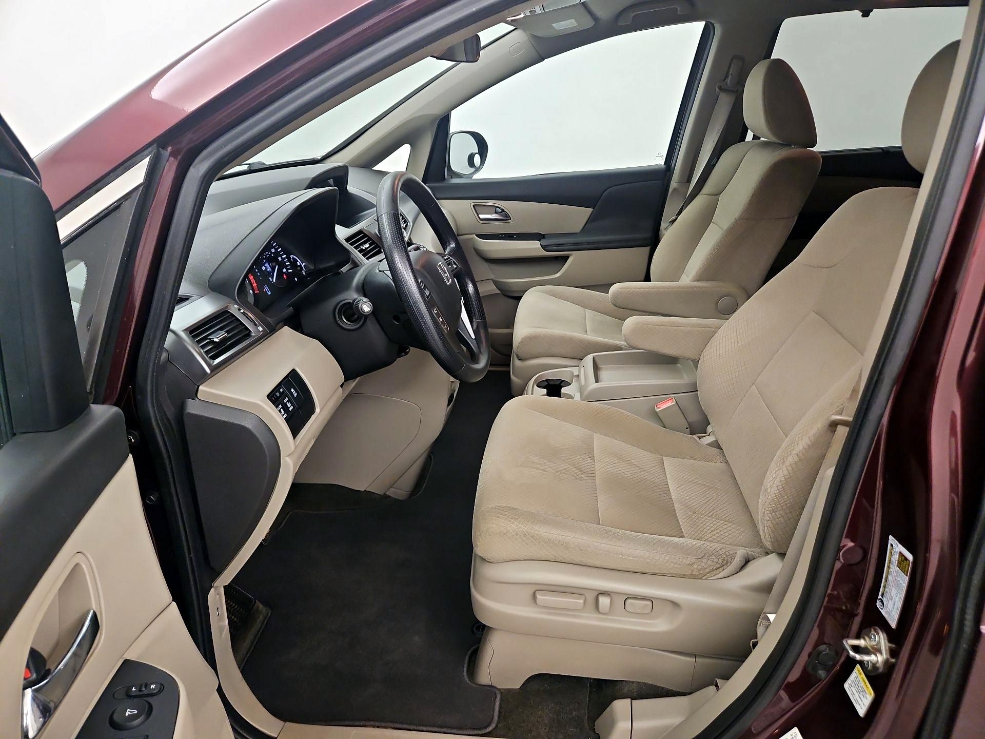 Thumbnail: 2014 Honda Odyssey - 11