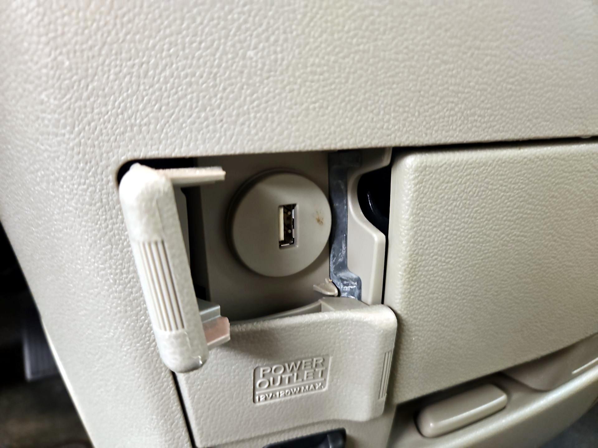 Thumbnail: 2014 Honda Odyssey - 18