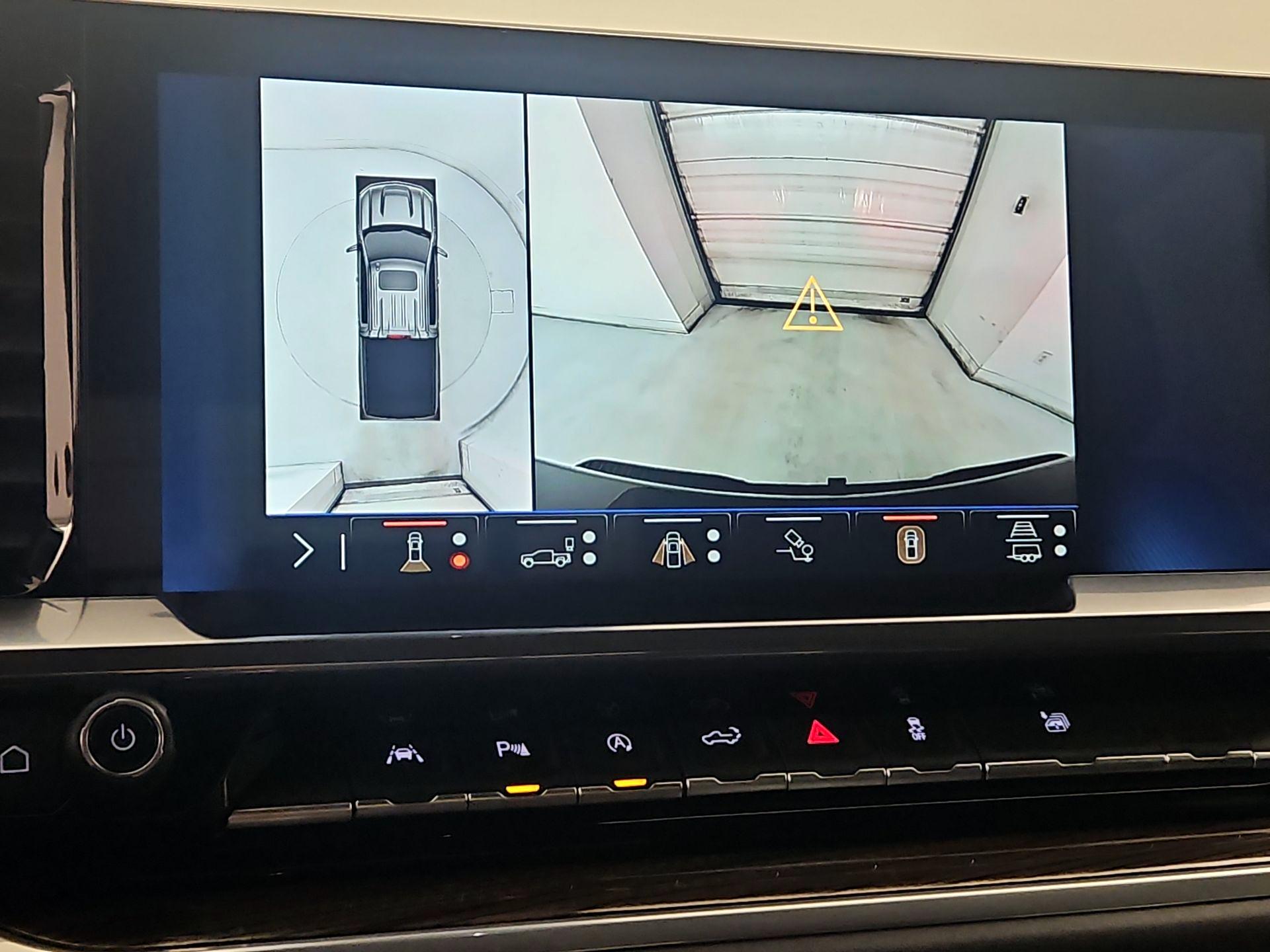 Thumbnail: 2025 Chevrolet Silverado 1500 - 14