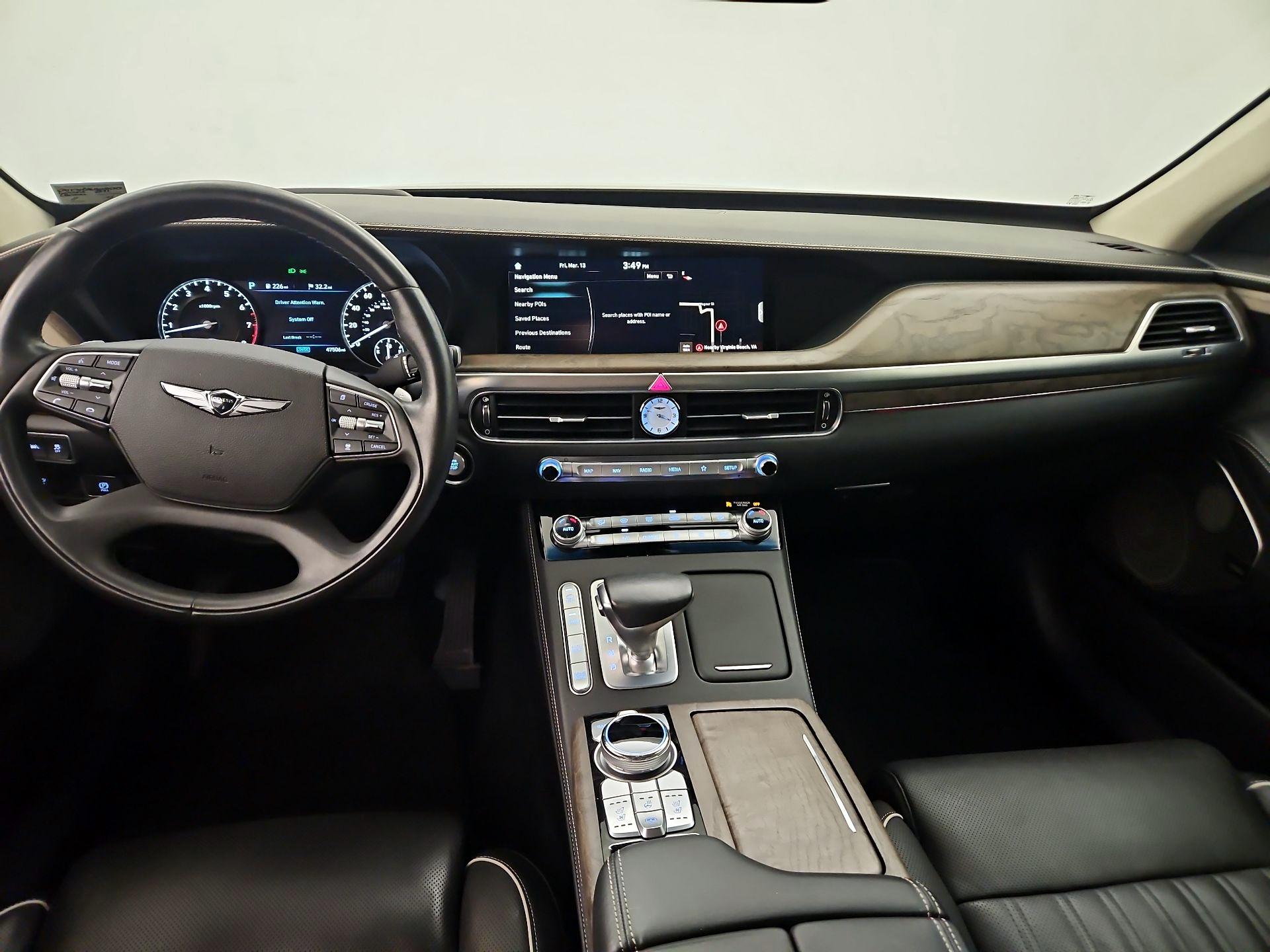 Thumbnail: 2021 Genesis G90 - 9