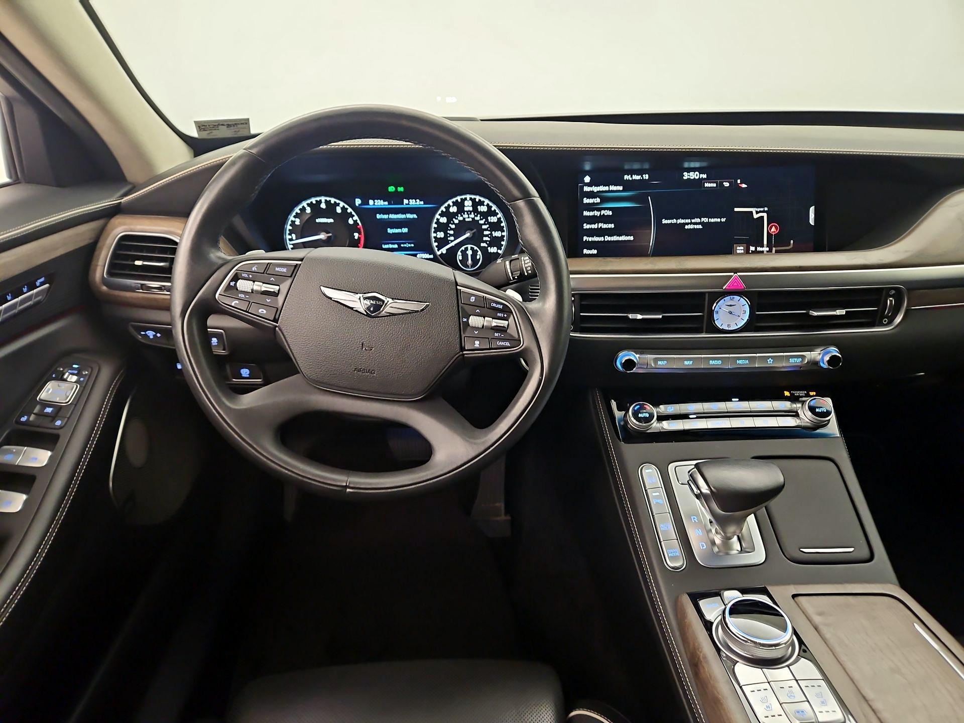 Thumbnail: 2021 Genesis G90 - 10