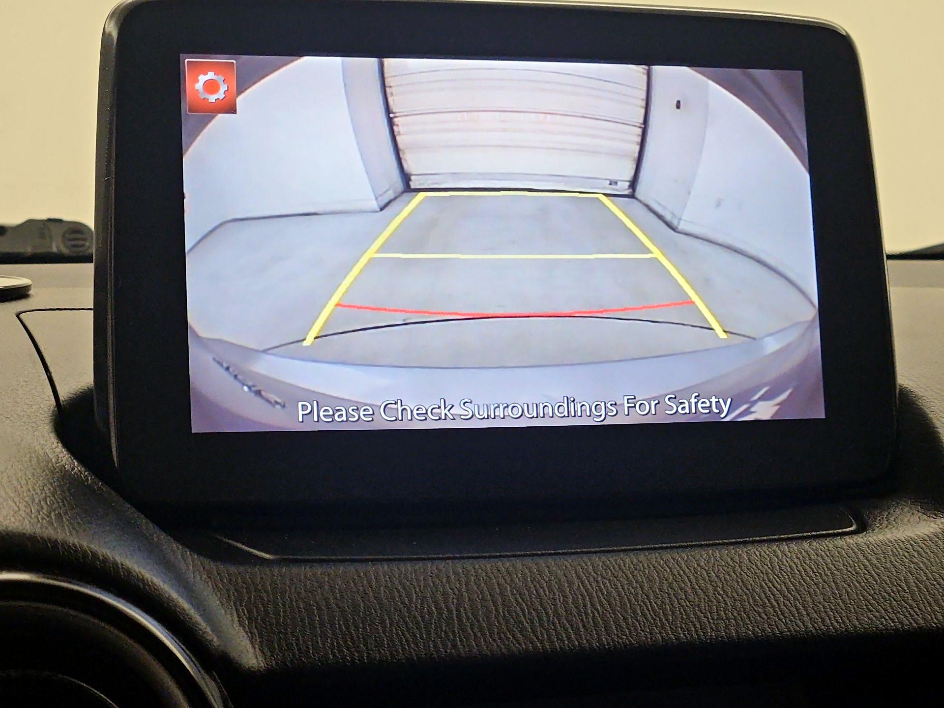 Thumbnail: 2019 Toyota Yaris - 15