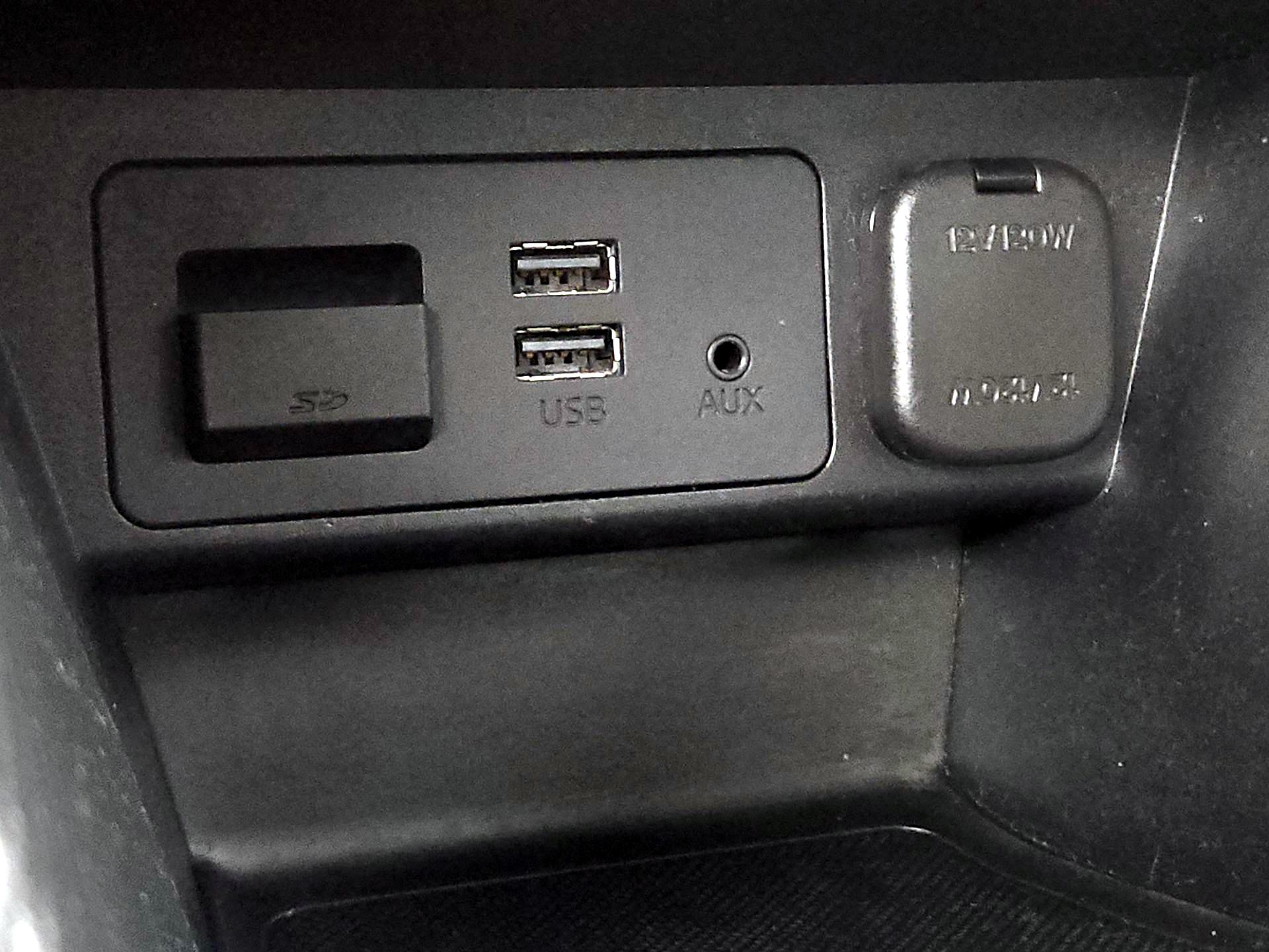 Thumbnail: 2019 Toyota Yaris - 19