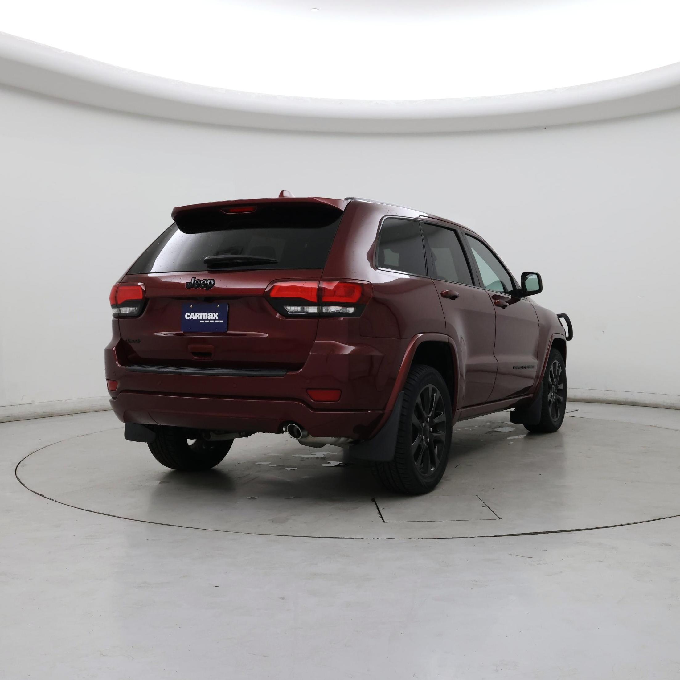 Thumbnail: 2020 Jeep Grand Cherokee - 8