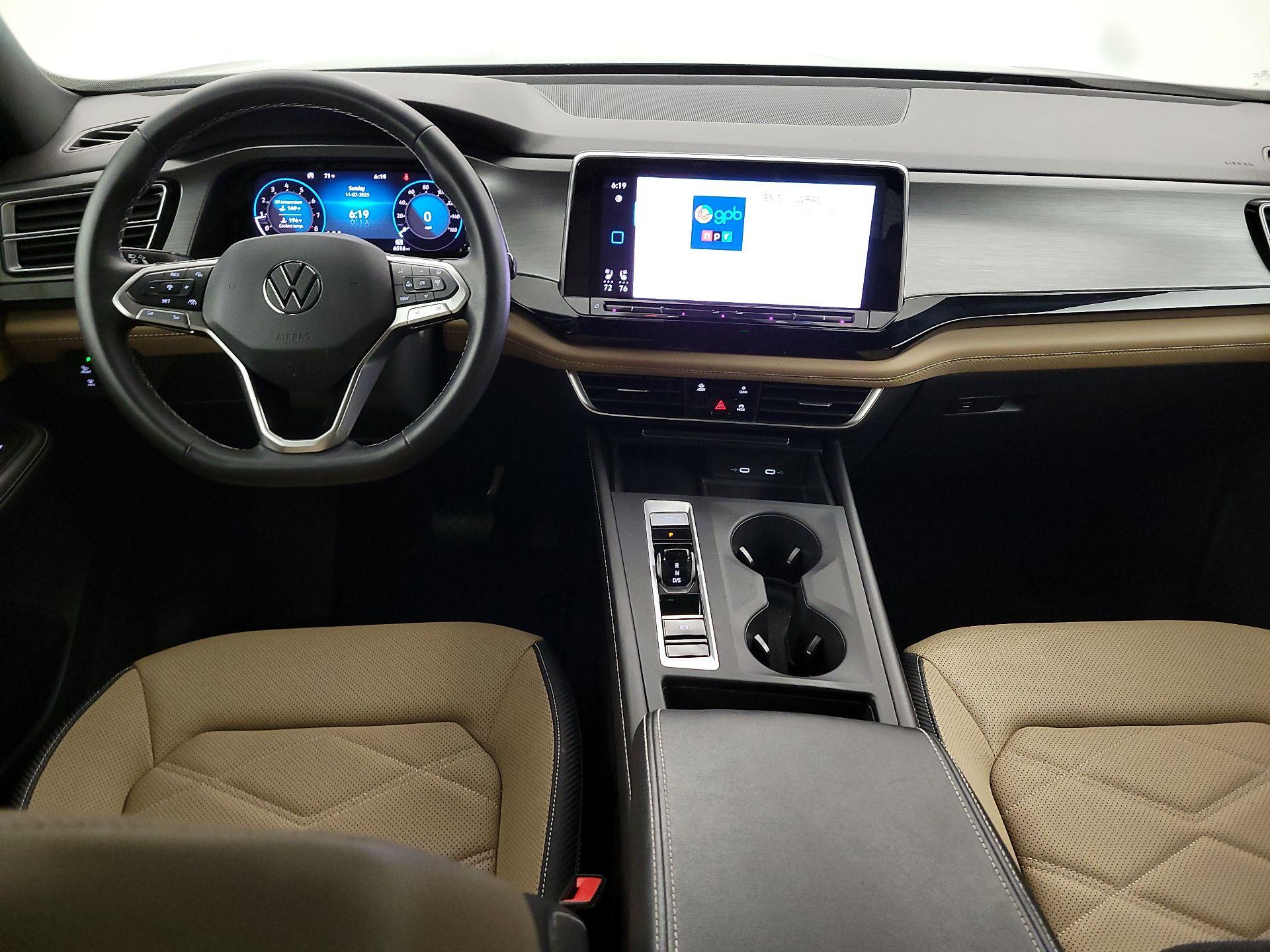 Thumbnail: 2024 Volkswagen Atlas - 9